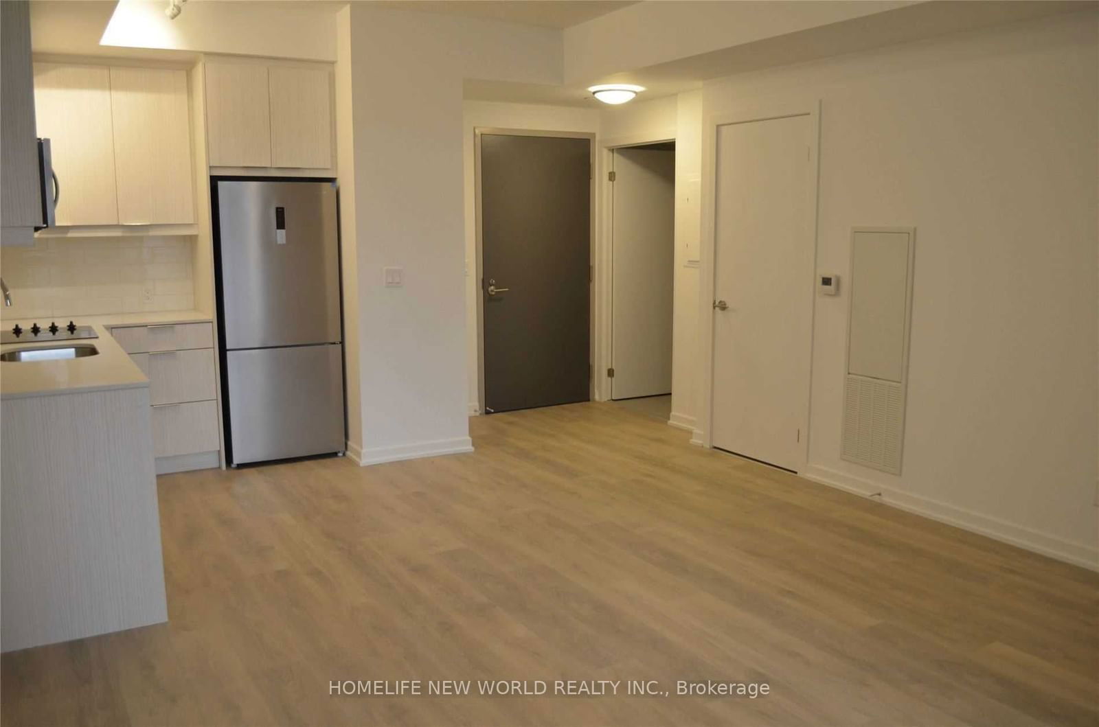 32 Forest Manor Rd, unit 504 for rent - image #7