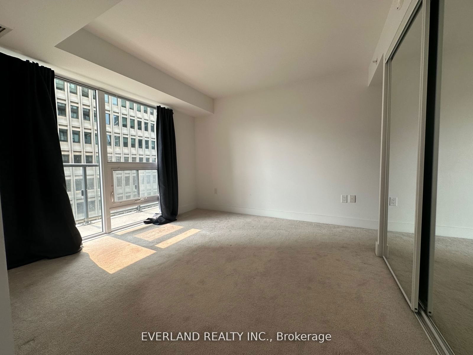 955 Bay St, unit 1309 for rent - image #8