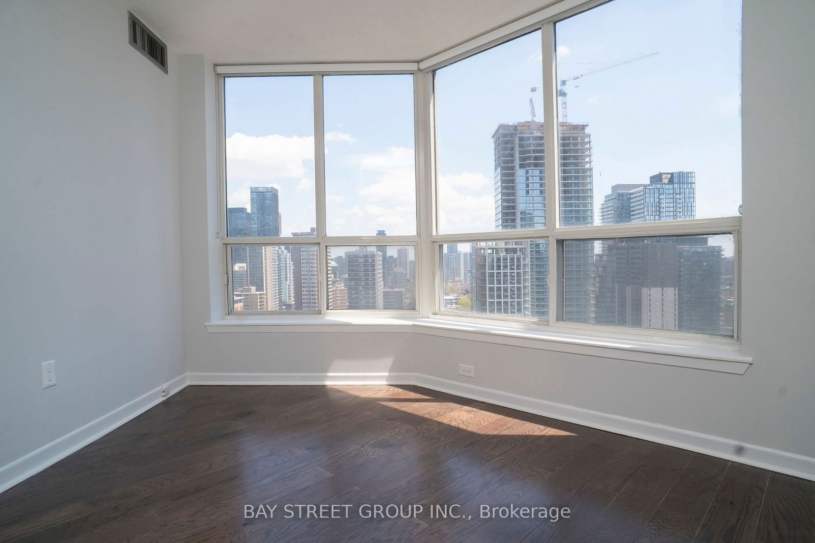 44 St Joseph St S, unit 2006 for sale - image #17