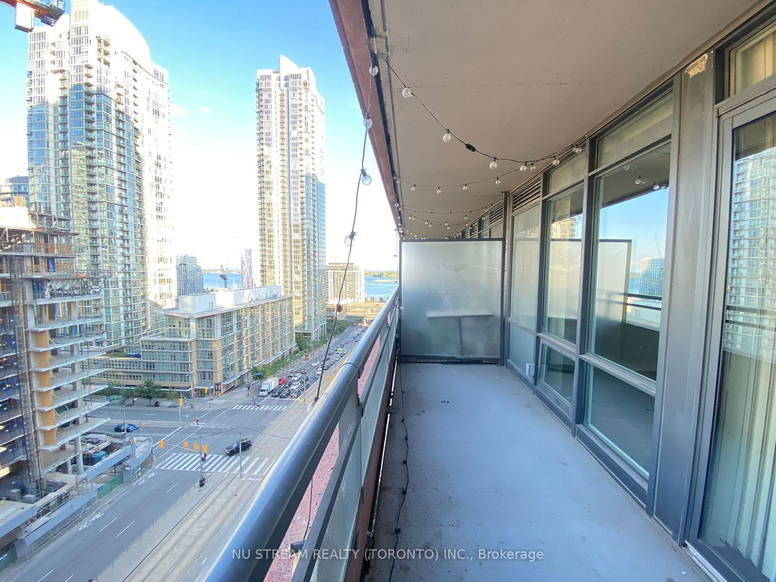 4 Spadina Ave, unit 1508 for sale