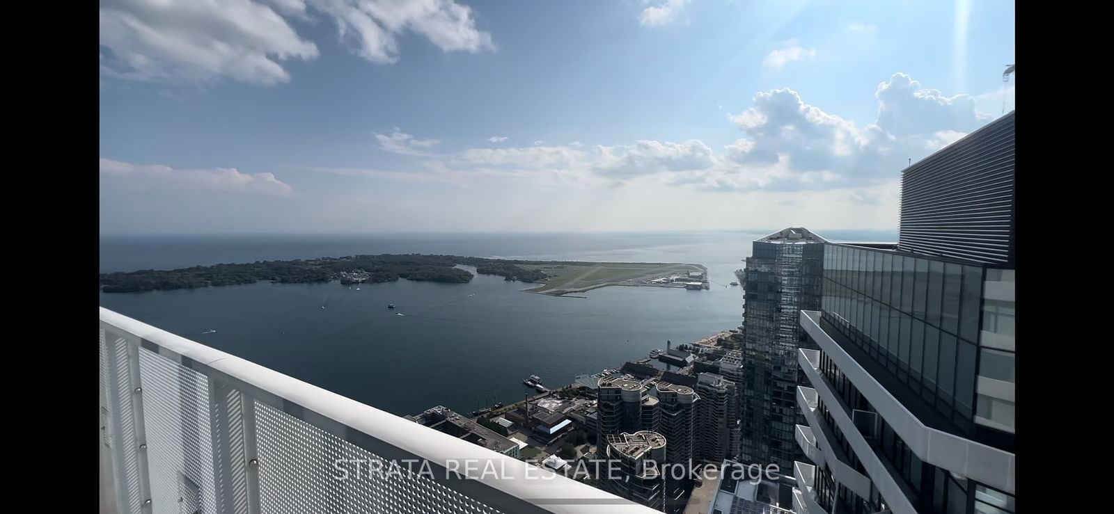 Harbour Plaza Residences, Downtown, Toronto