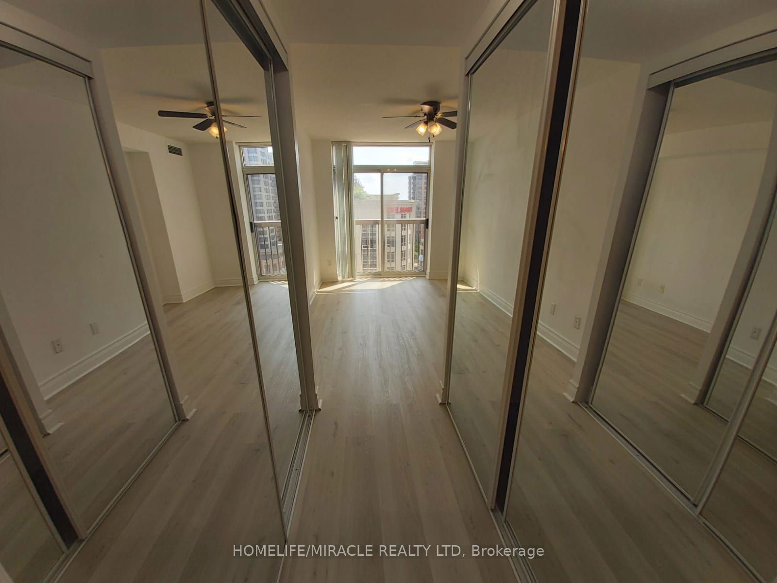 5418 Yonge St, unit 1101 for rent - image #14