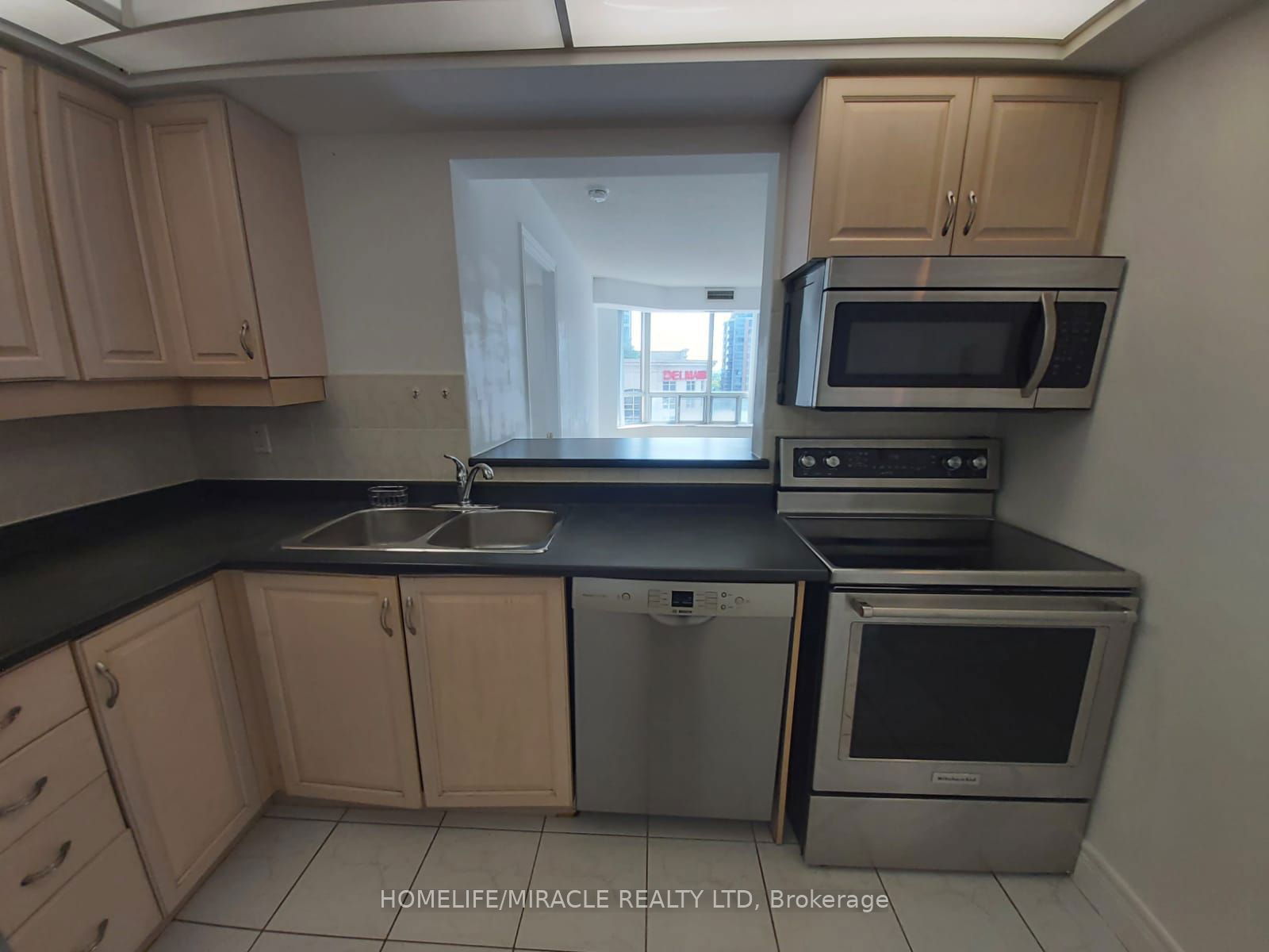 5418 Yonge St, unit 1101 for rent - image #6