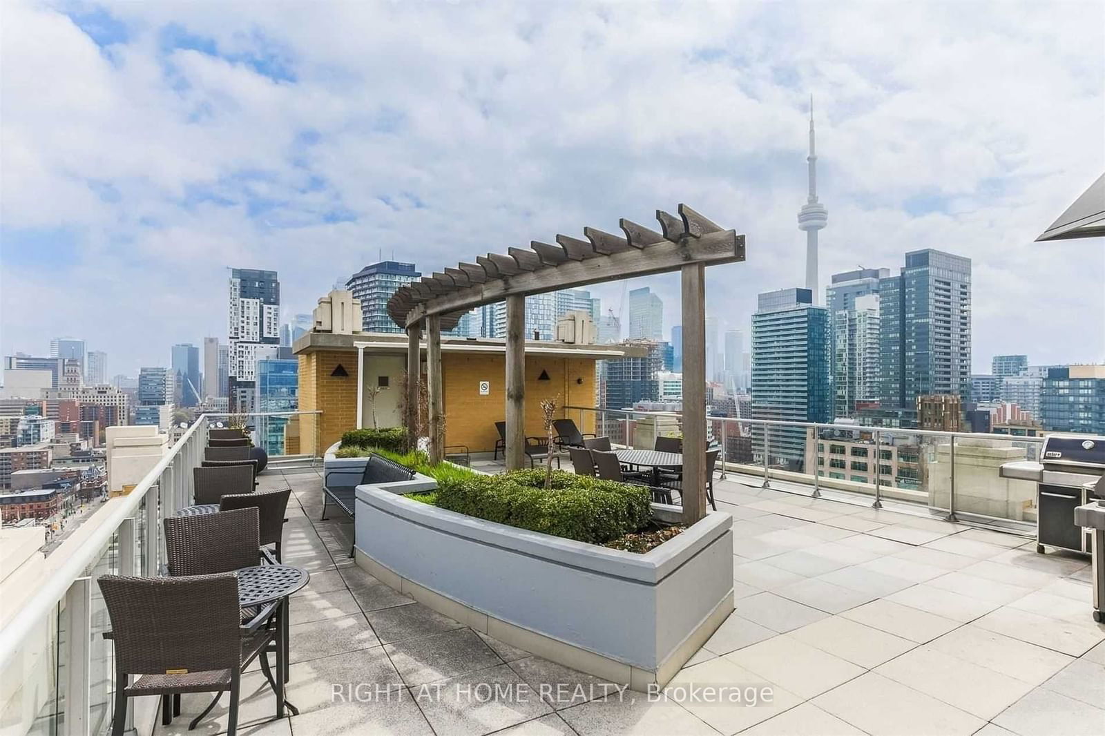 438 Richmond St W, unit 1401 for rent - image #35