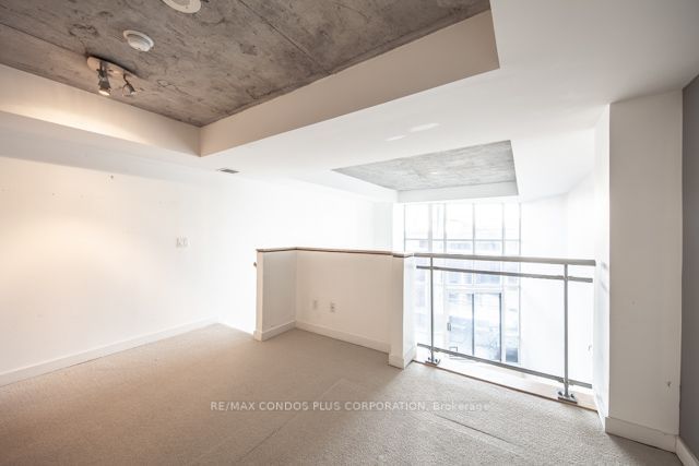 255 Richmond St E, unit 218 for rent - image #8