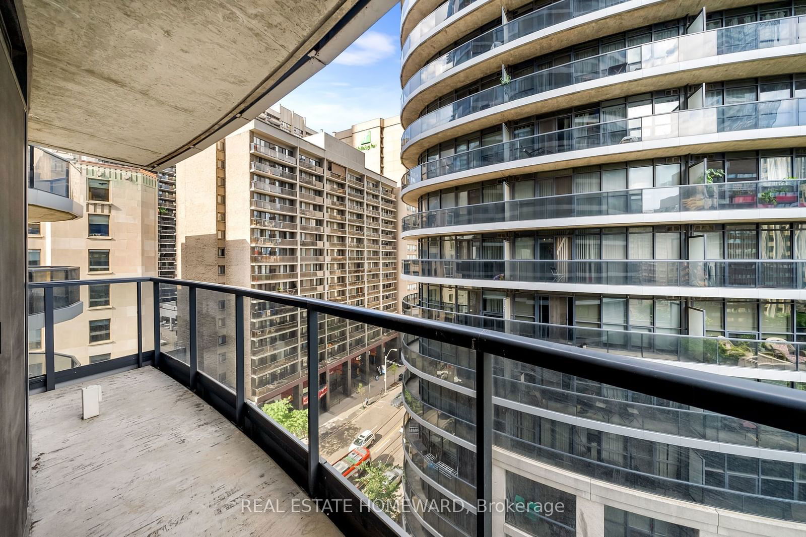 21 Carlton St, unit 1006 for rent - image #22