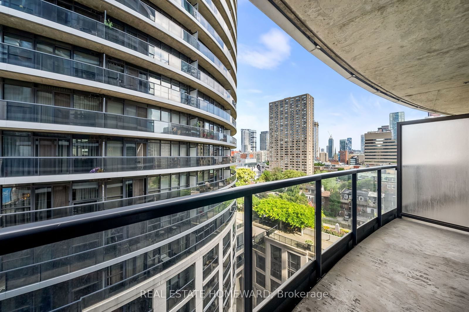 21 Carlton St, unit 1006 for rent - image #23