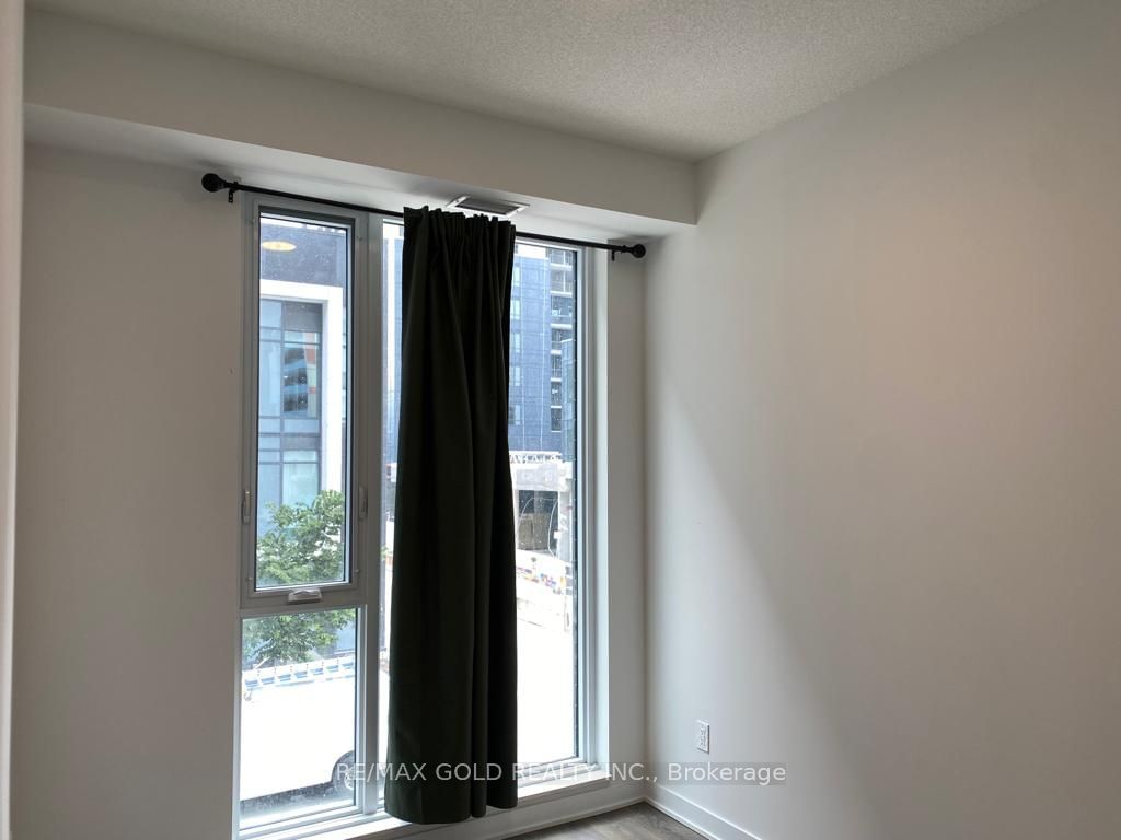 35 Tubman Ave, unit 208 for rent - image #29