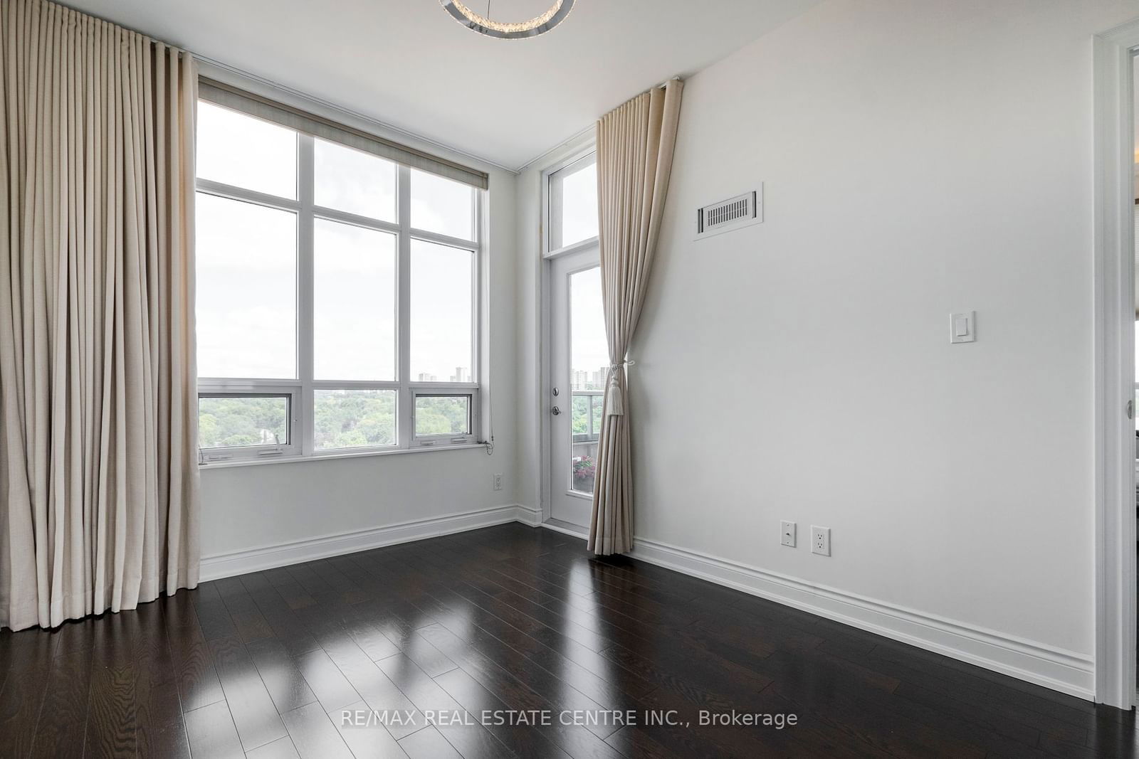 20 Bloorview Pl, unit 1112 for sale - image #23