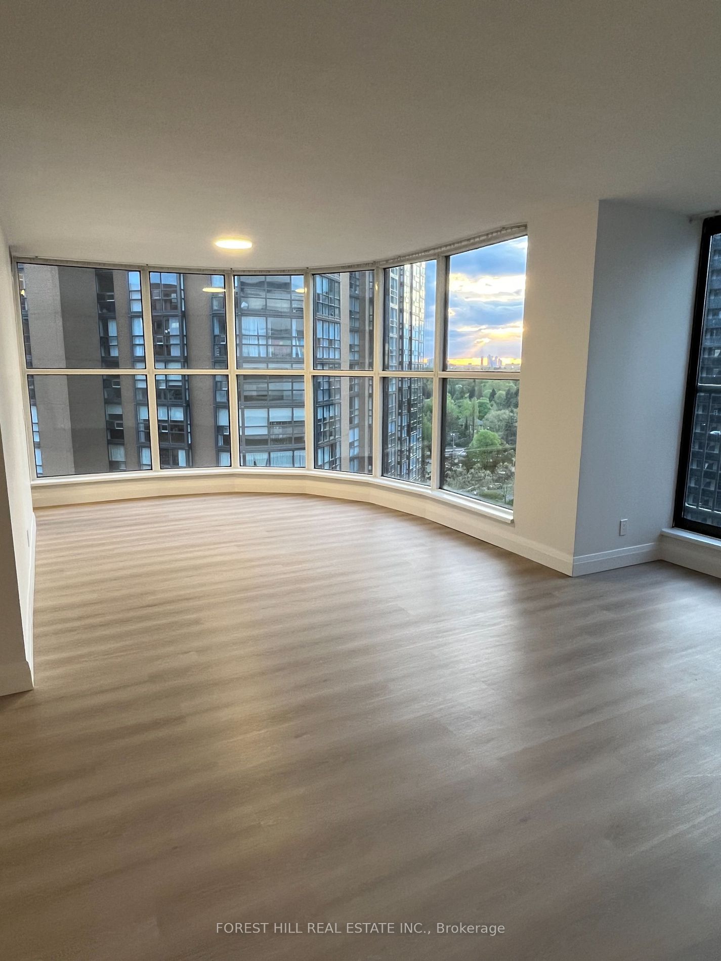 100 Upper Madison Ave, unit 1402 for sale - image #7