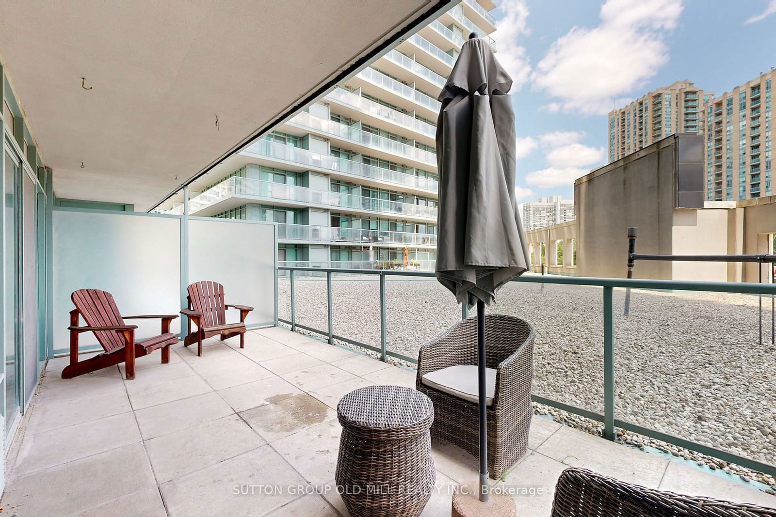 5500 Yonge St, unit 211 for sale