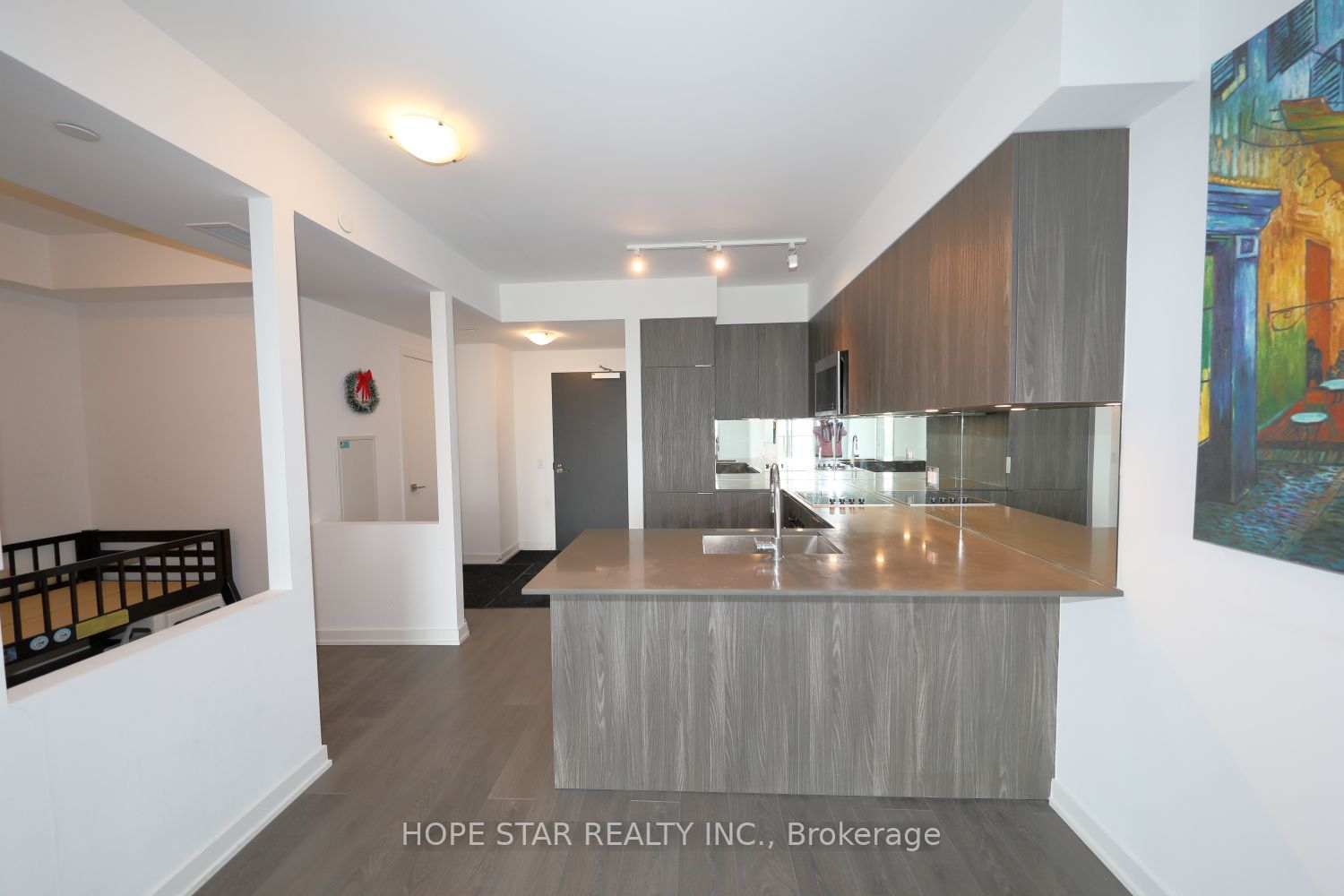 609 Avenue Rd, unit 1403 for rent - image #8