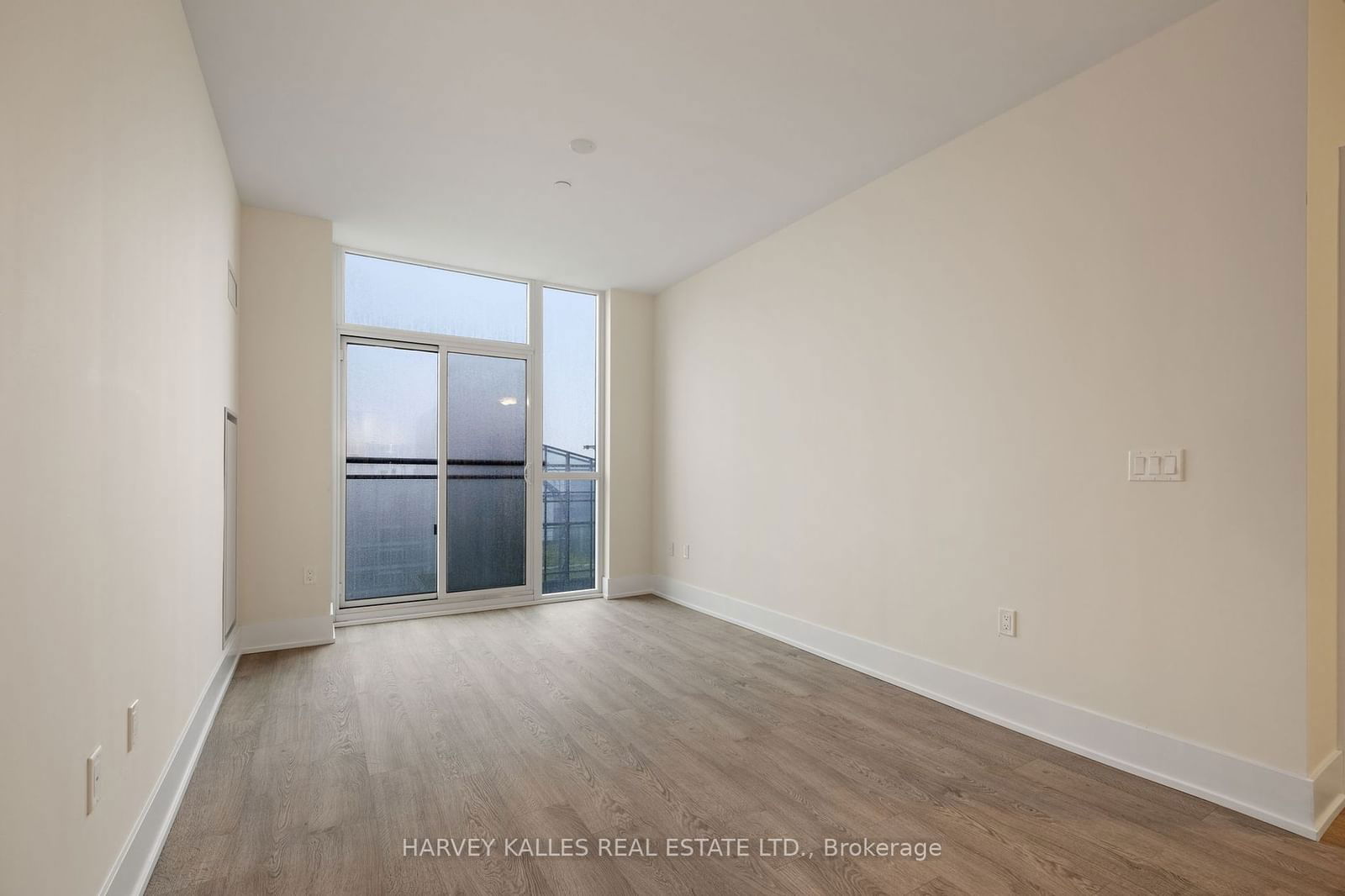 99 John St, unit 4703 for sale - image #9