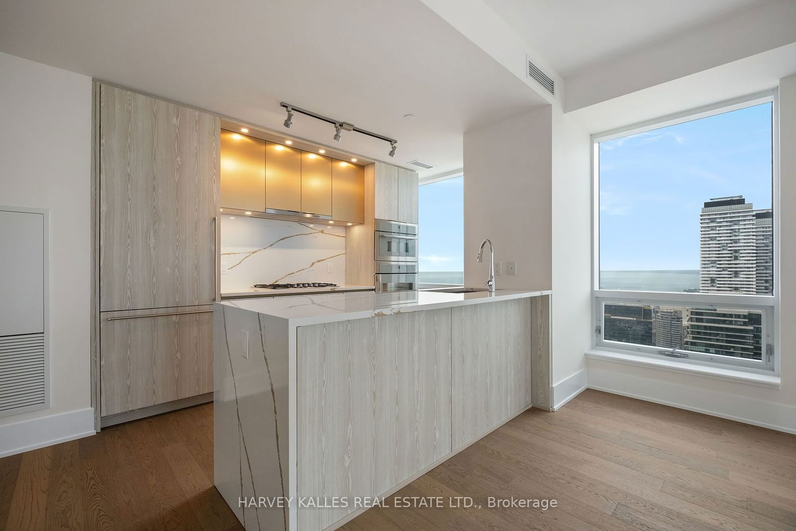 28 Freeland St, unit 5703 for sale - image #10