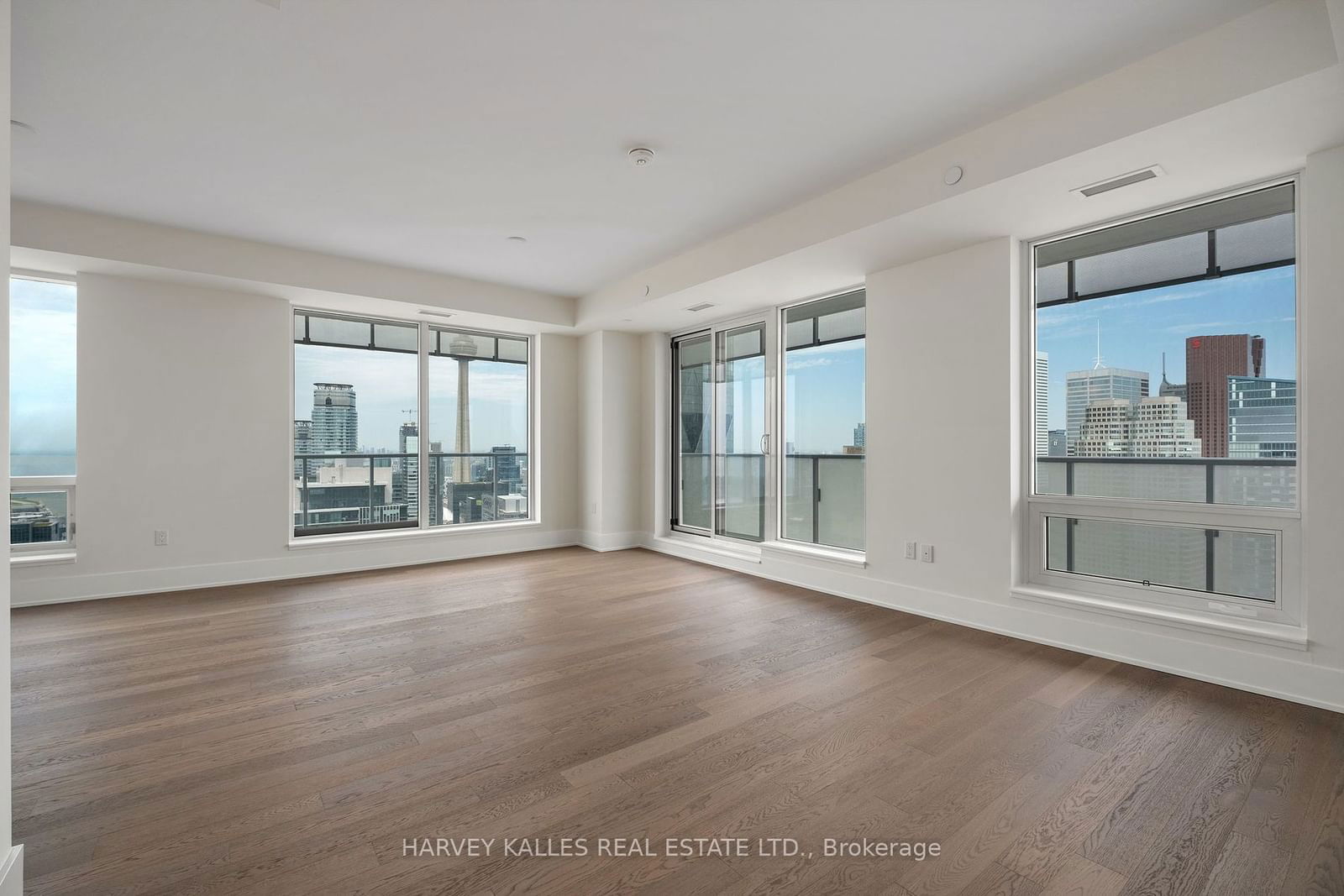 28 Freeland St, unit 5703 for sale - image #4