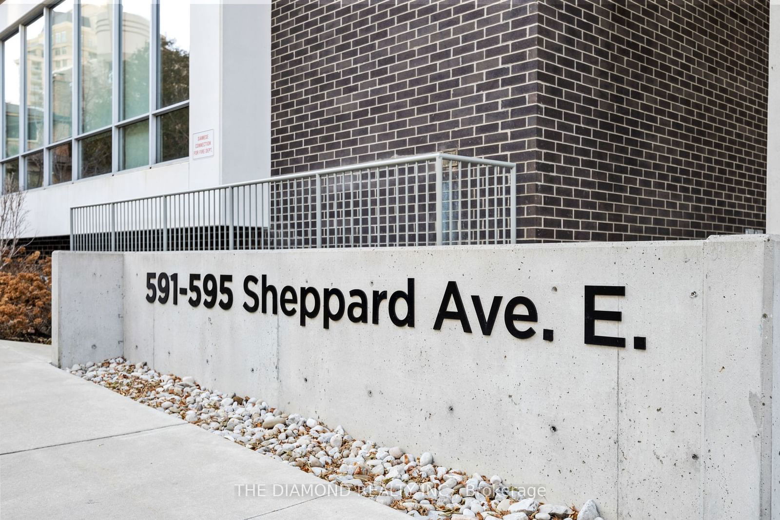 591 Sheppard Ave E, unit 312 for rent - image #2