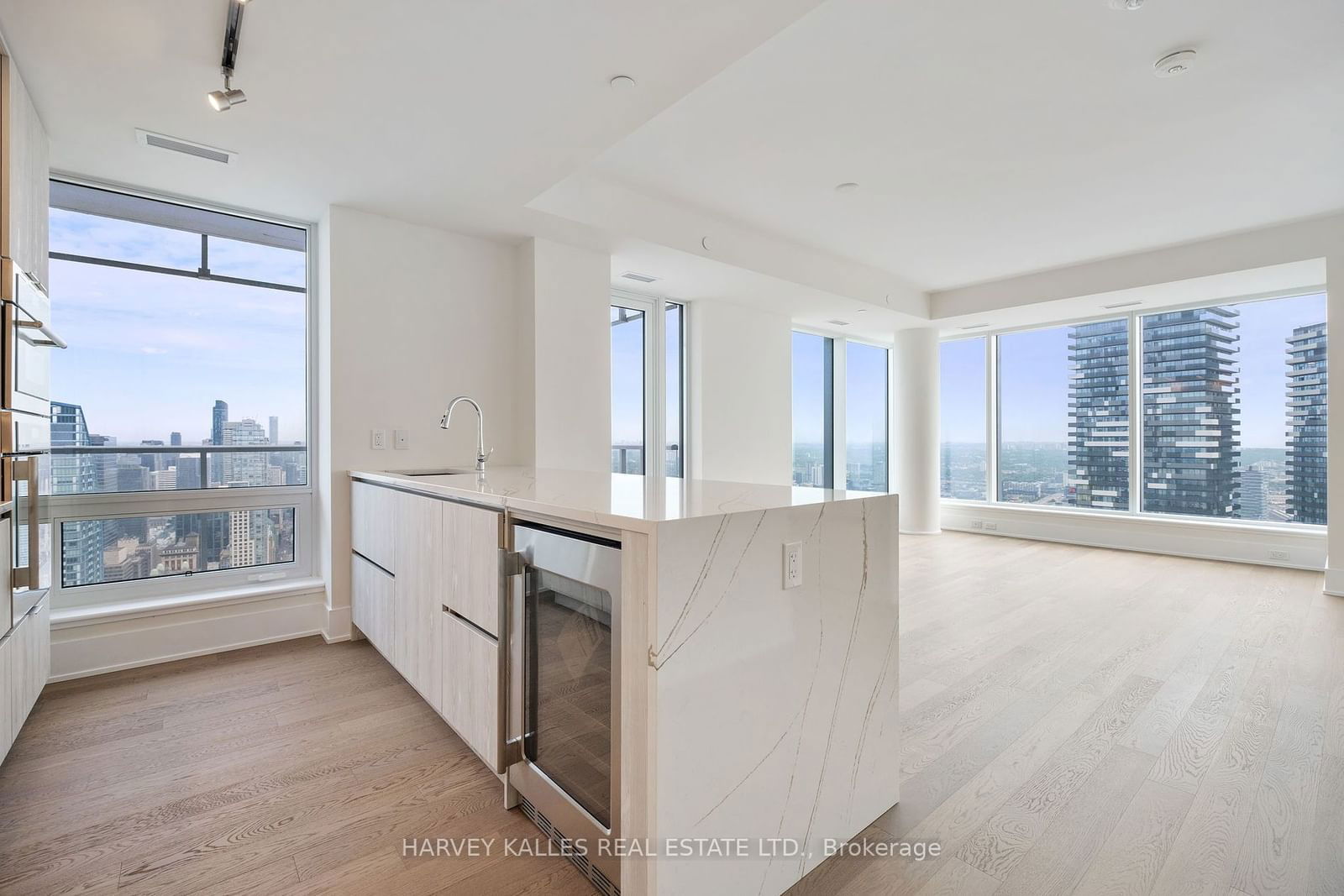 28 Freeland St, unit 6005 for sale - image #7