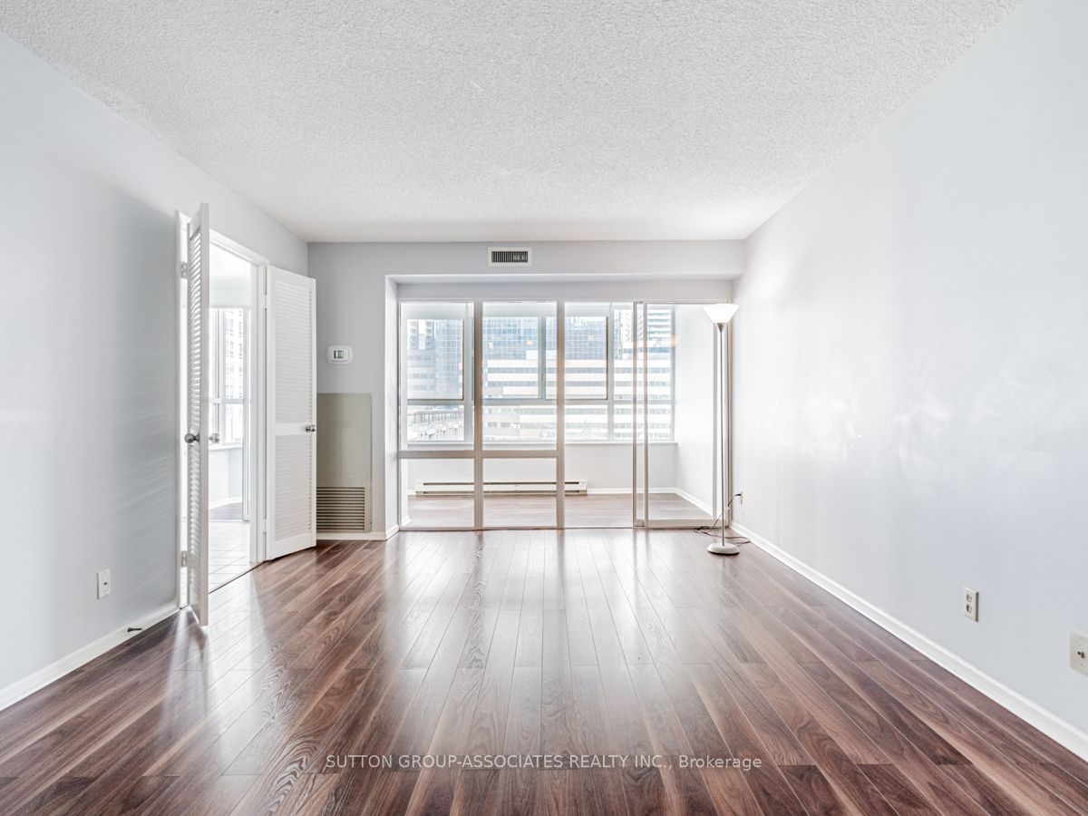 44 Gerrard St W, unit 604 for sale - image #15