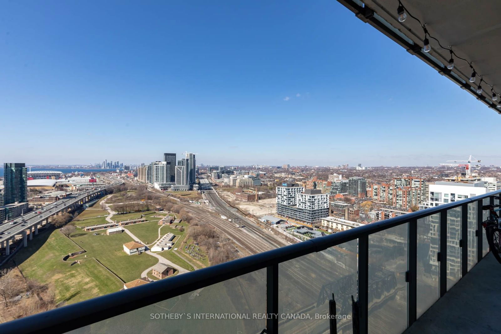 Library District, Downtown, Toronto