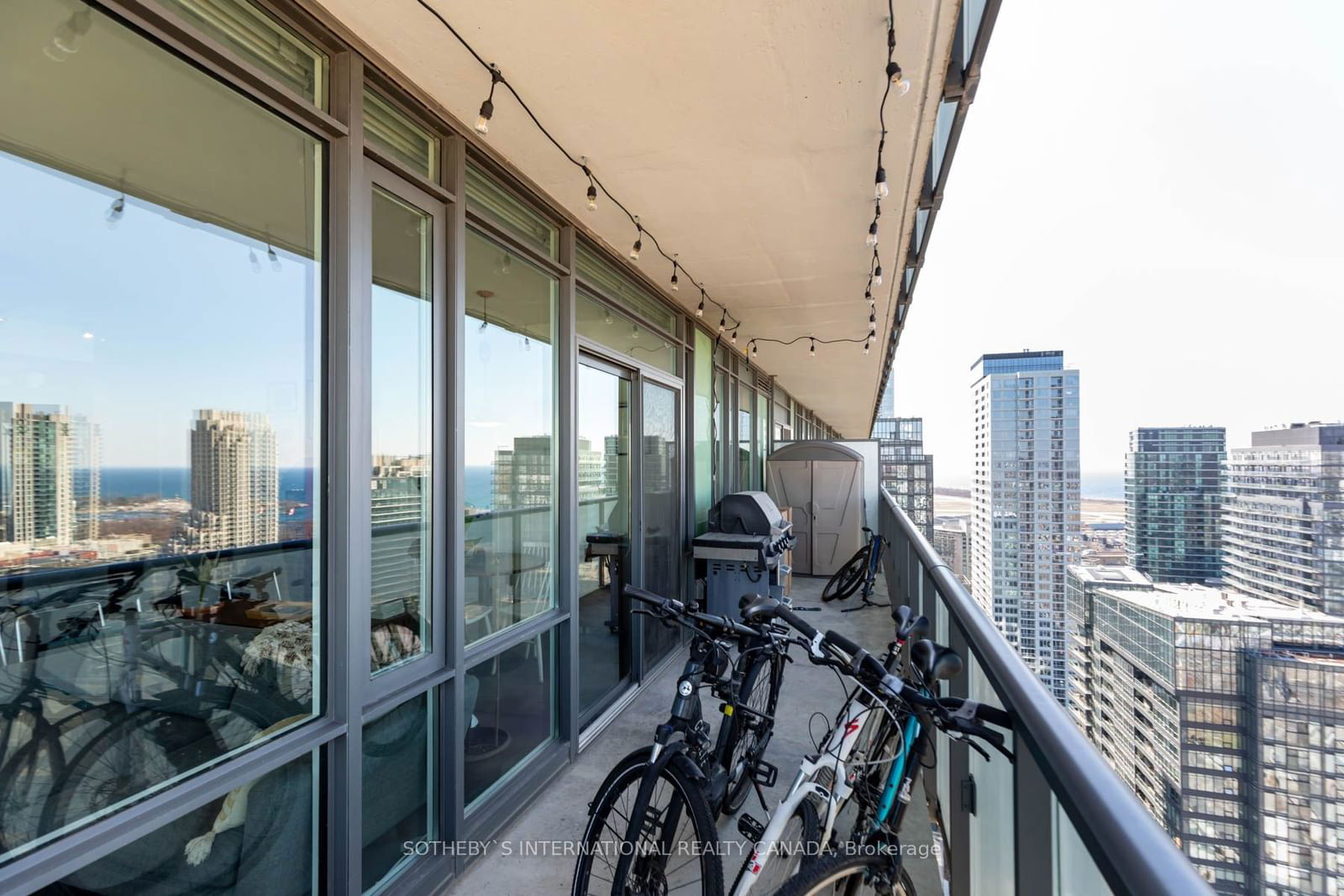 170 Fort York Blvd, unit 2502 for sale