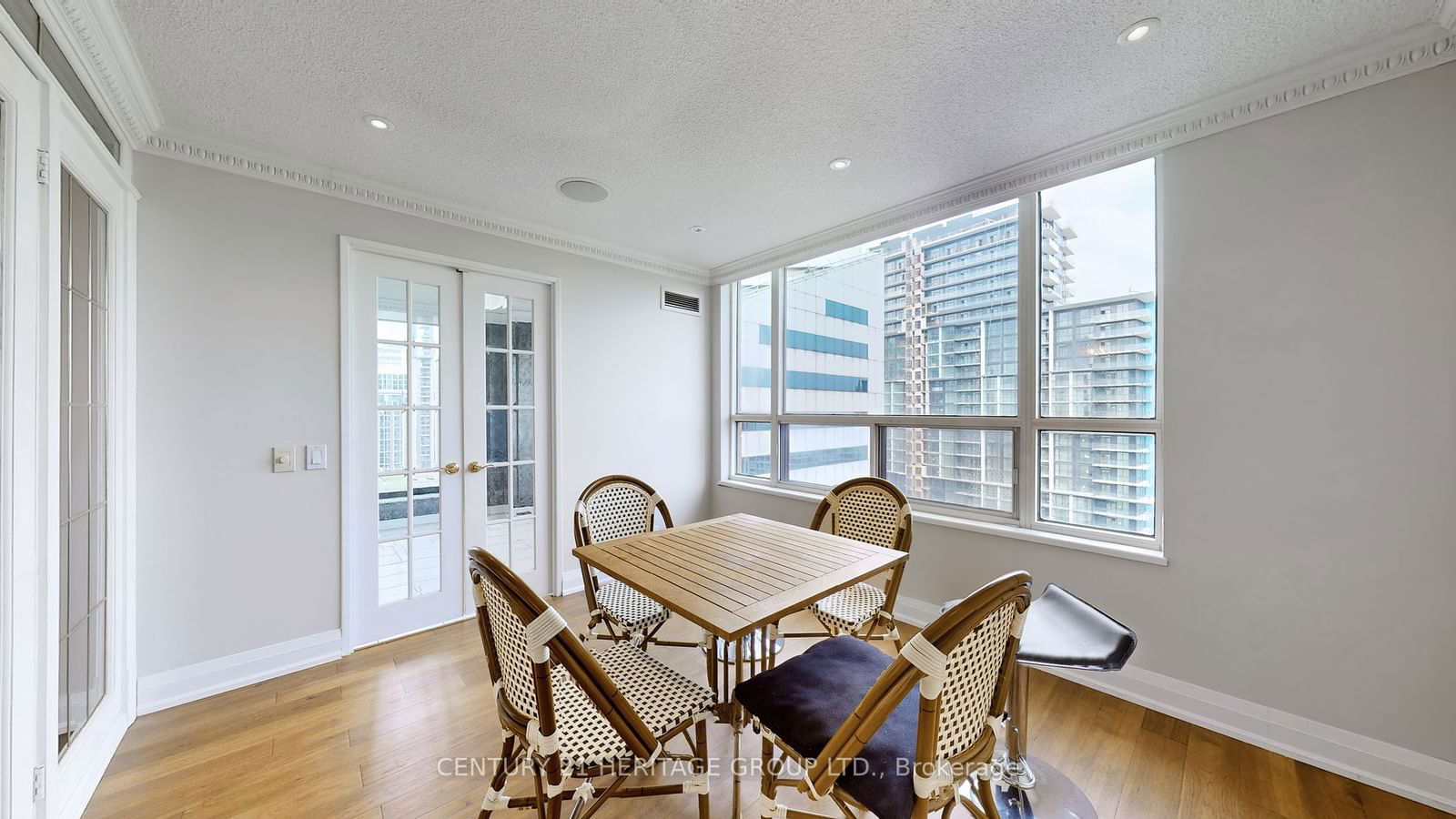 100 Upper Madison Ave, unit PH2 for sale