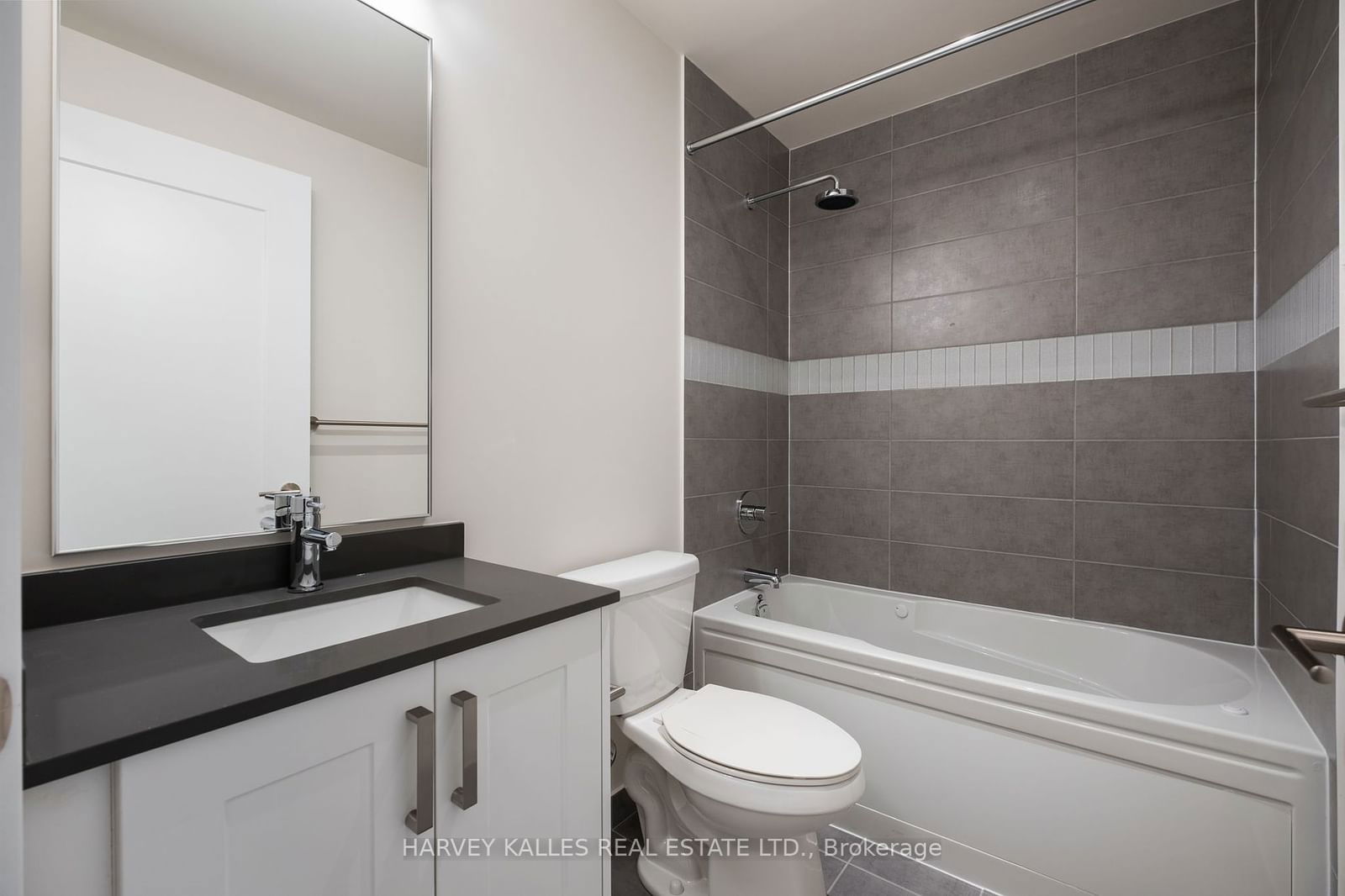 99 John St, unit 4504 for sale - image #9