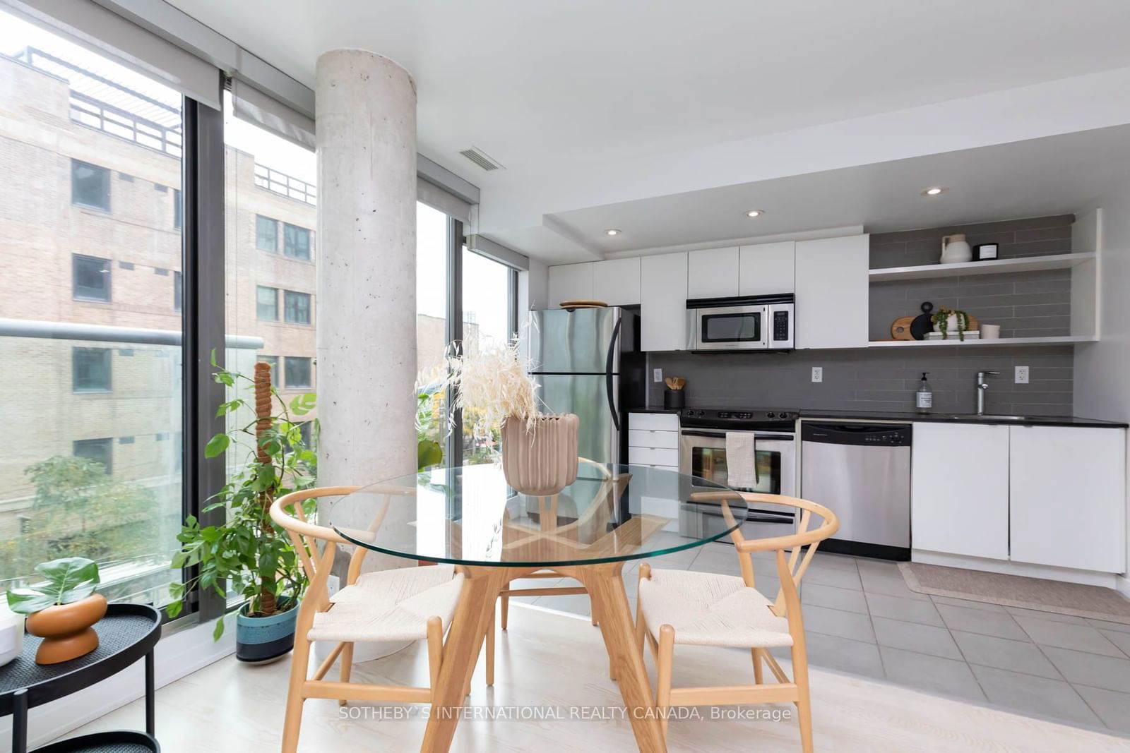 33 Lombard St, unit 313 for rent - image #11