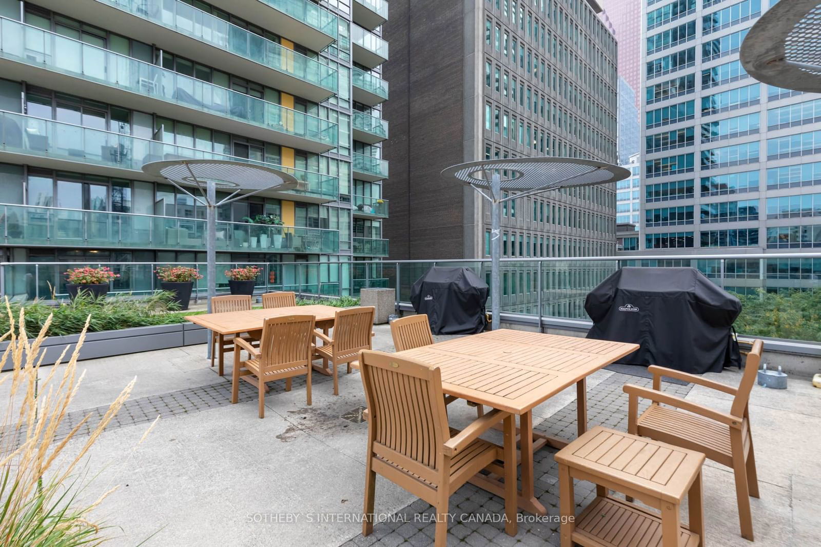 33 Lombard St, unit 313 for rent - image #32