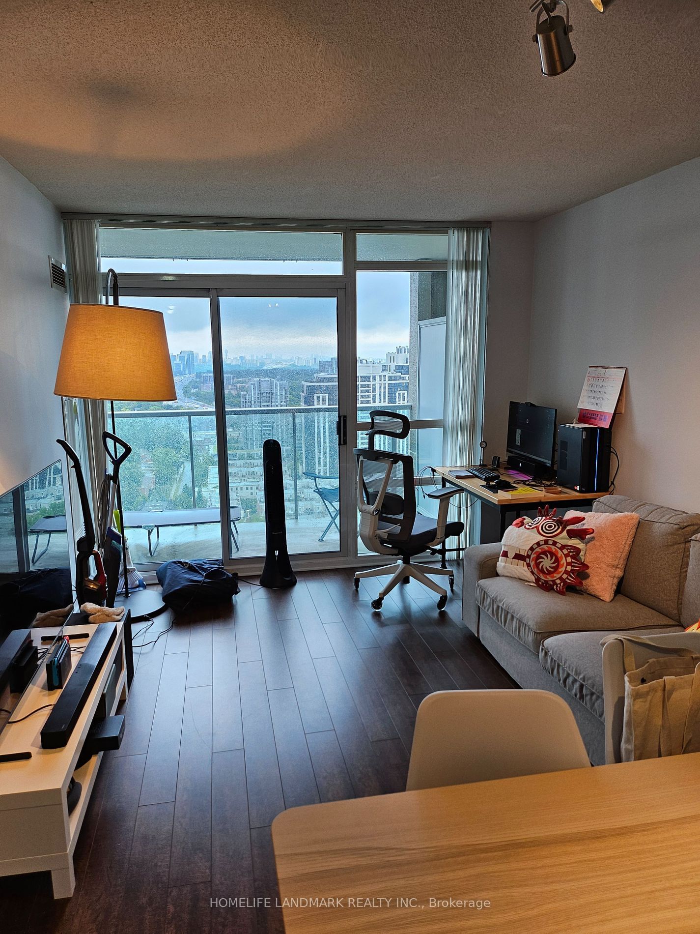 18 Harrison Garden Blvd, unit 2606 for rent - image #3