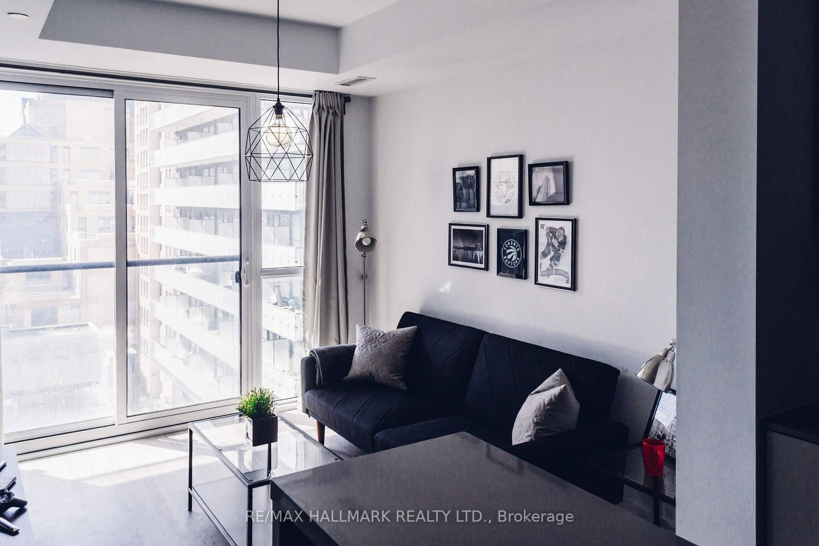 7 Grenville St, unit 1013 for rent - image #6