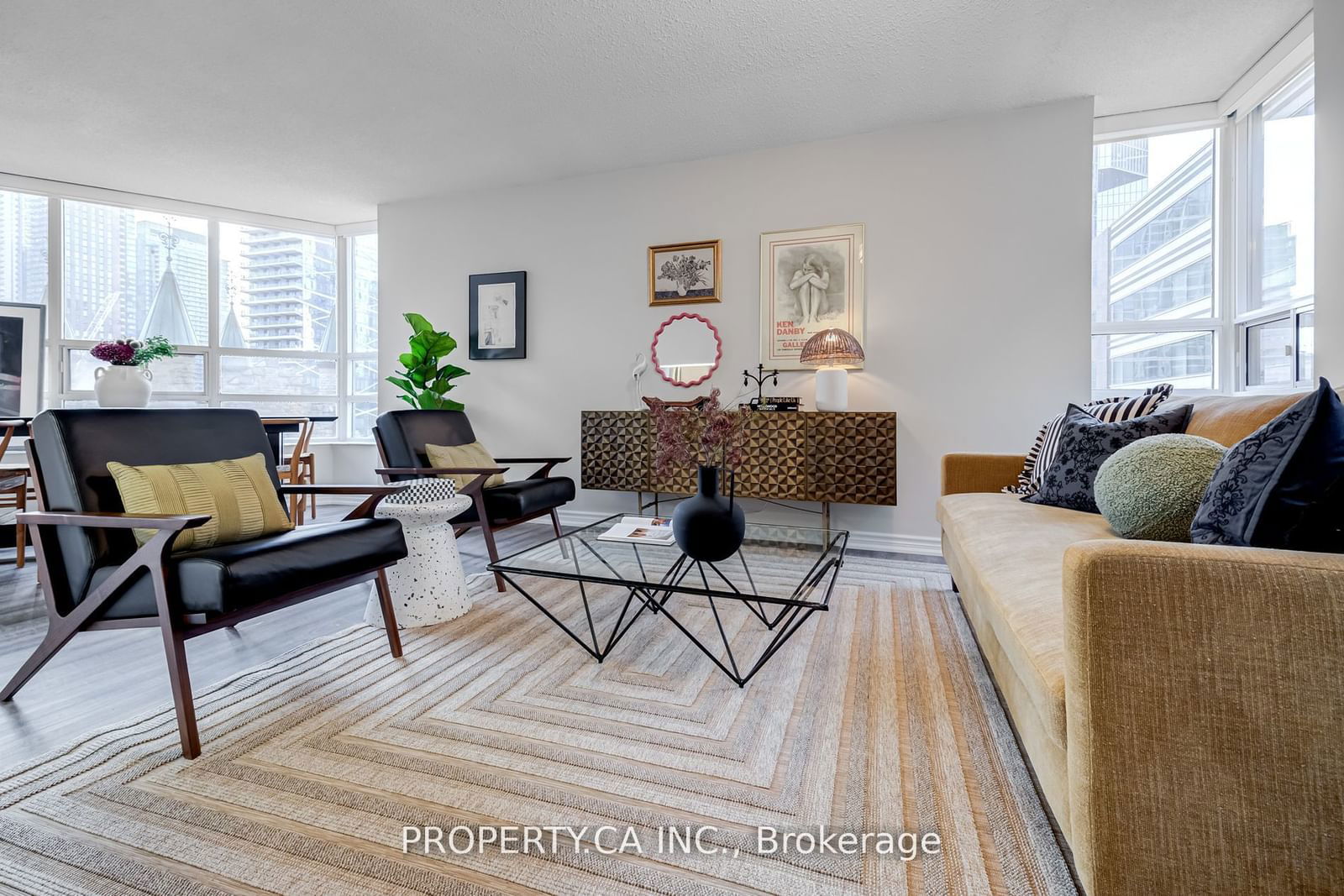 71 Simcoe St, unit 904 for sale - image #7