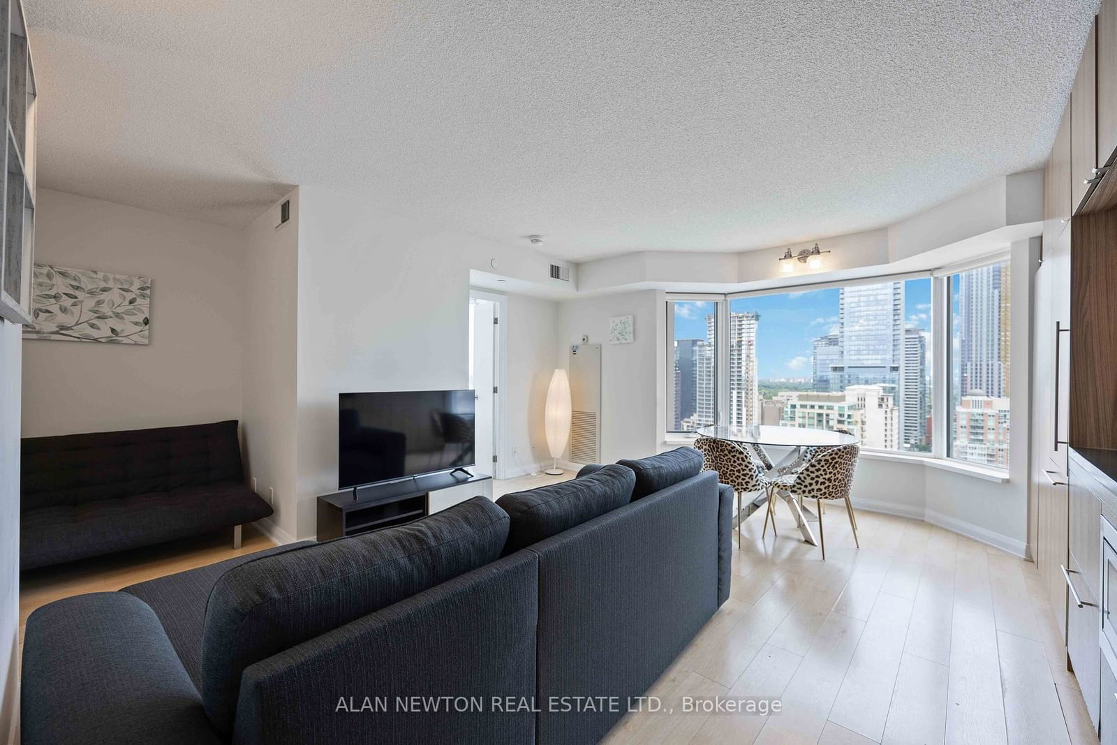 155 Yorkville Ave, unit 2604 for sale