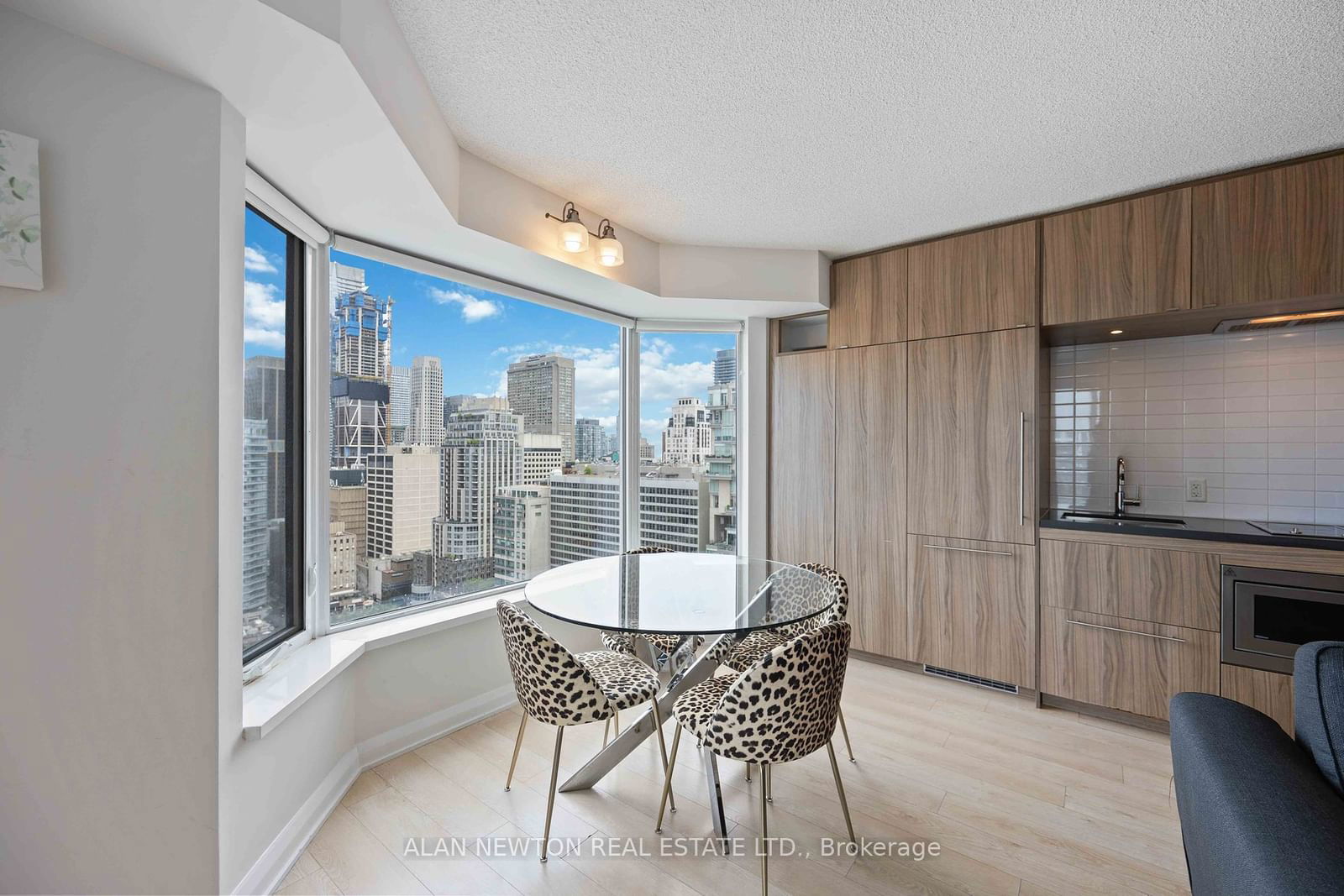 155 Yorkville Ave, unit 2604 for sale - image #13