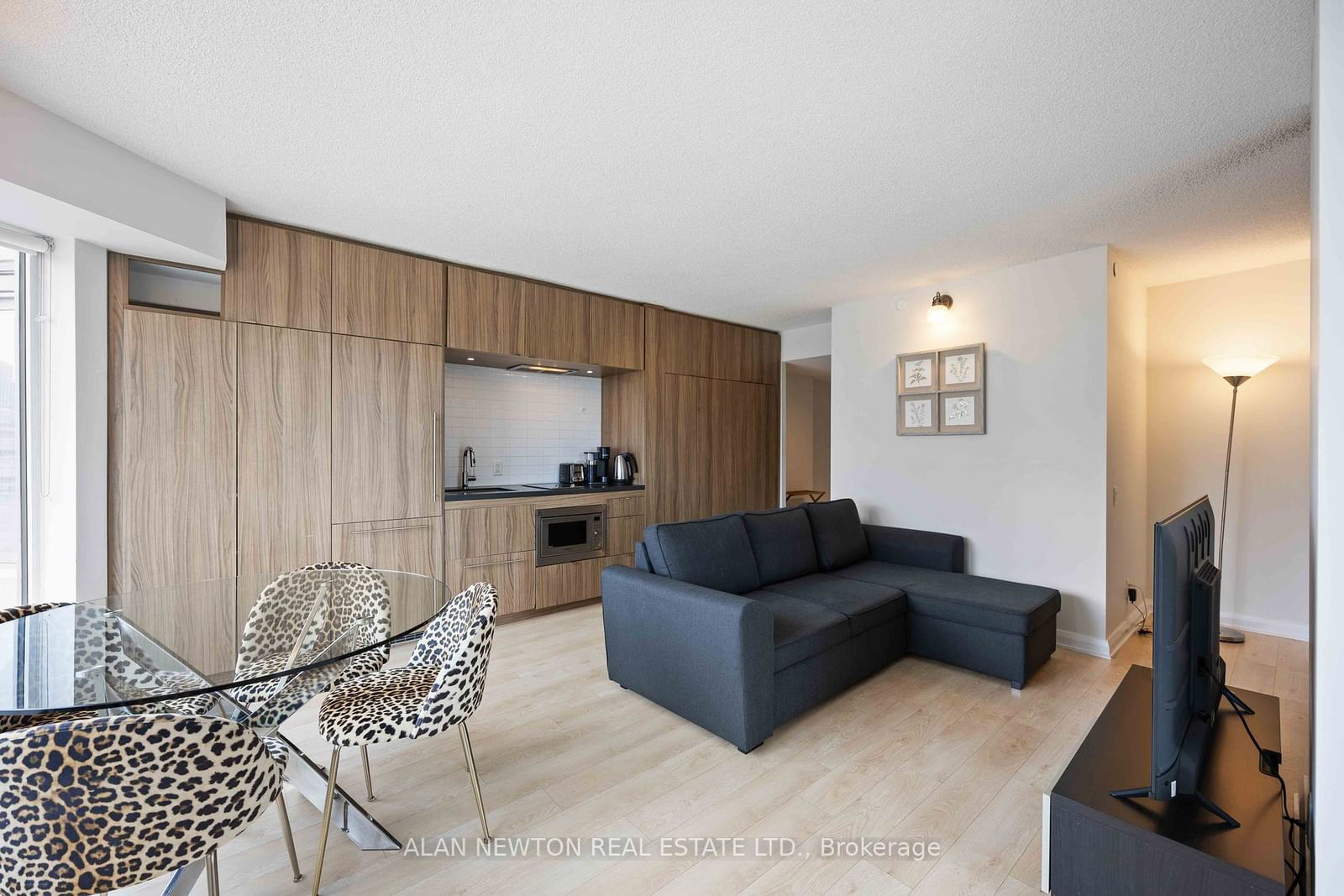 155 Yorkville Ave, unit 2604 for sale - image #8