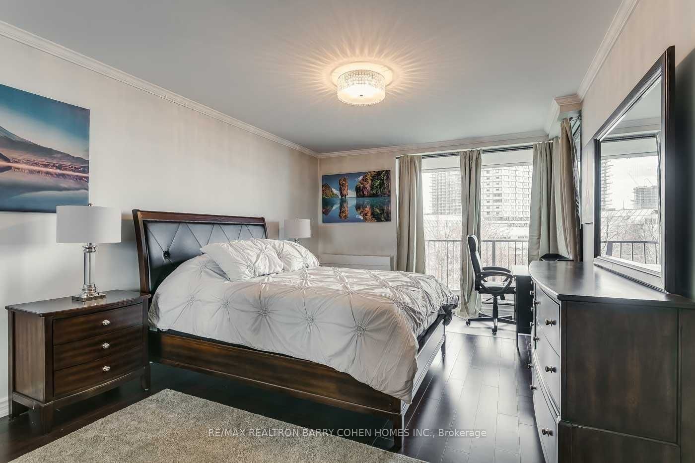 33 Harbour Sq, unit 503 for sale - image #13