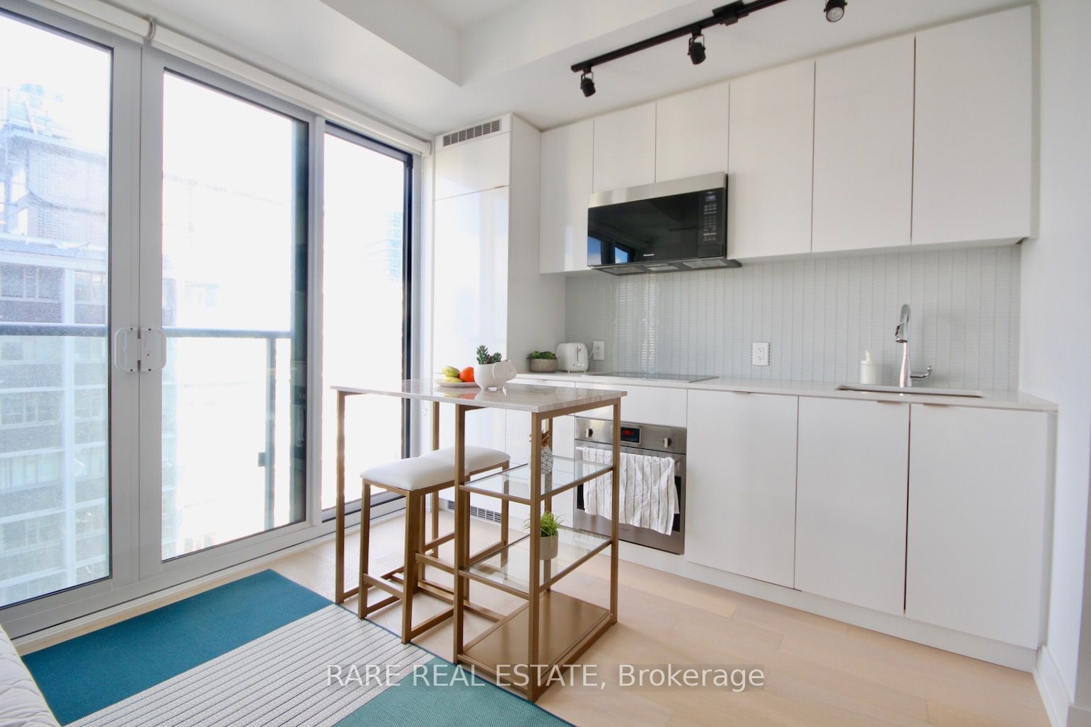 7 Grenville St, unit 2808 for rent - image #3