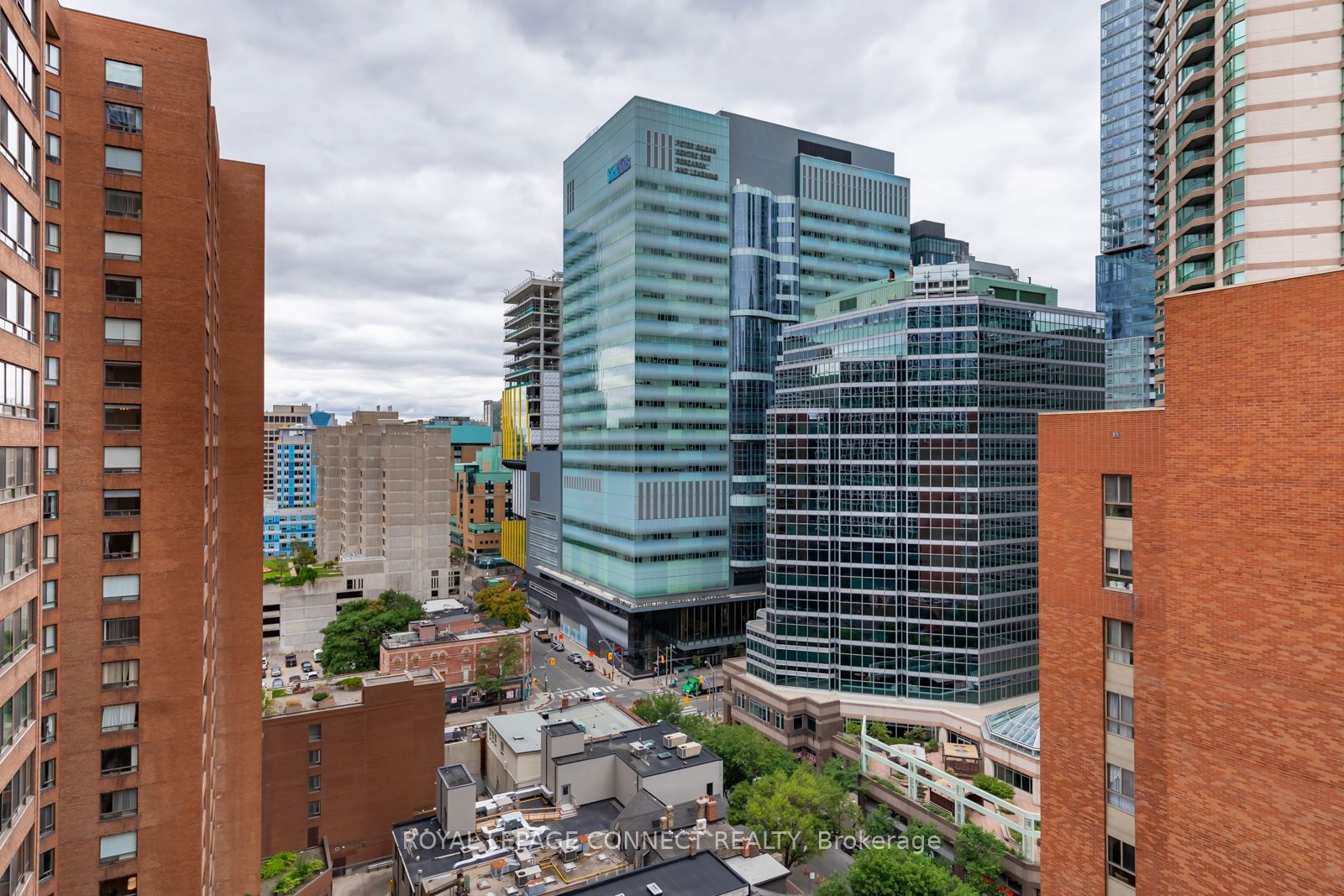 20 Edward St, unit 1314 for sale - image #23