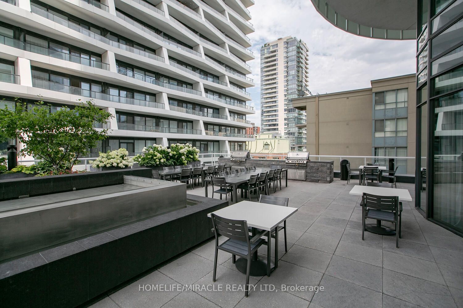 403 Church St, unit 419 for sale - image #22