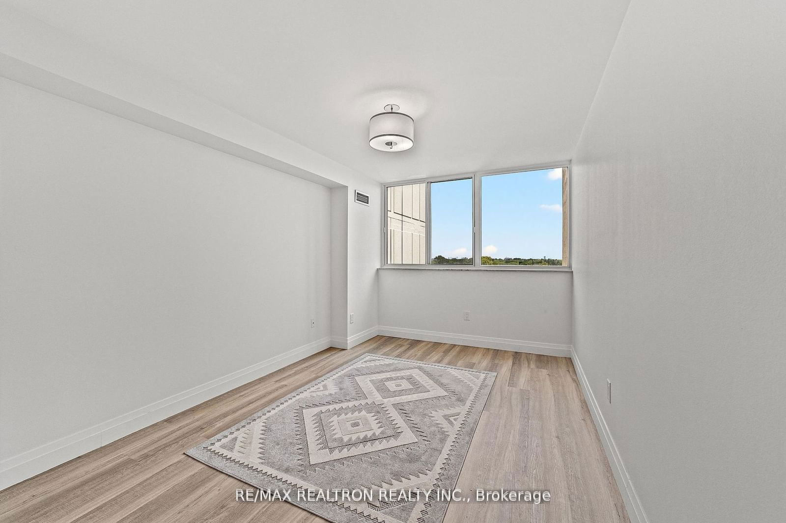 3000 Bathurst St, unit 706 for sale - image #12