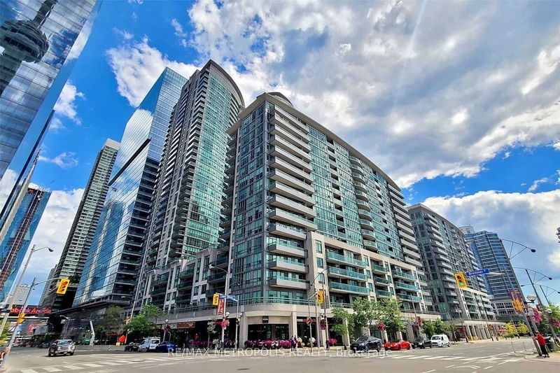 51 Lower Simcoe St, unit 1005 for rent - image #1