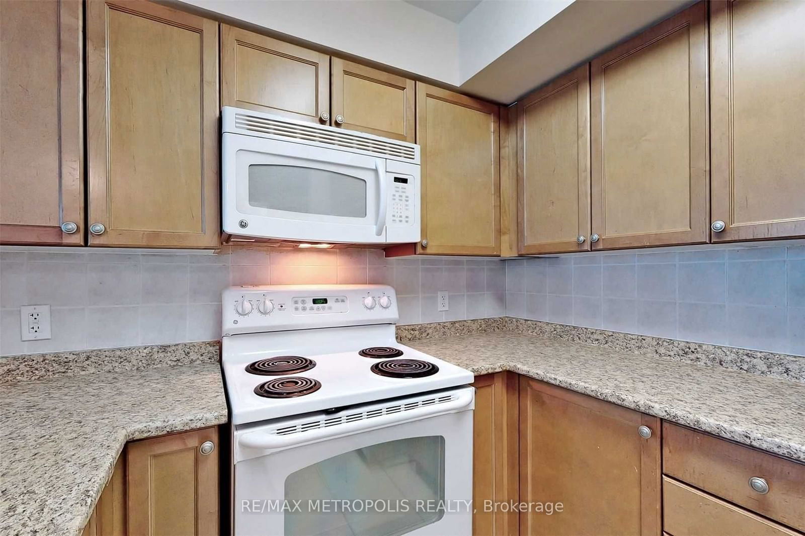 51 Lower Simcoe St, unit 1005 for rent - image #15