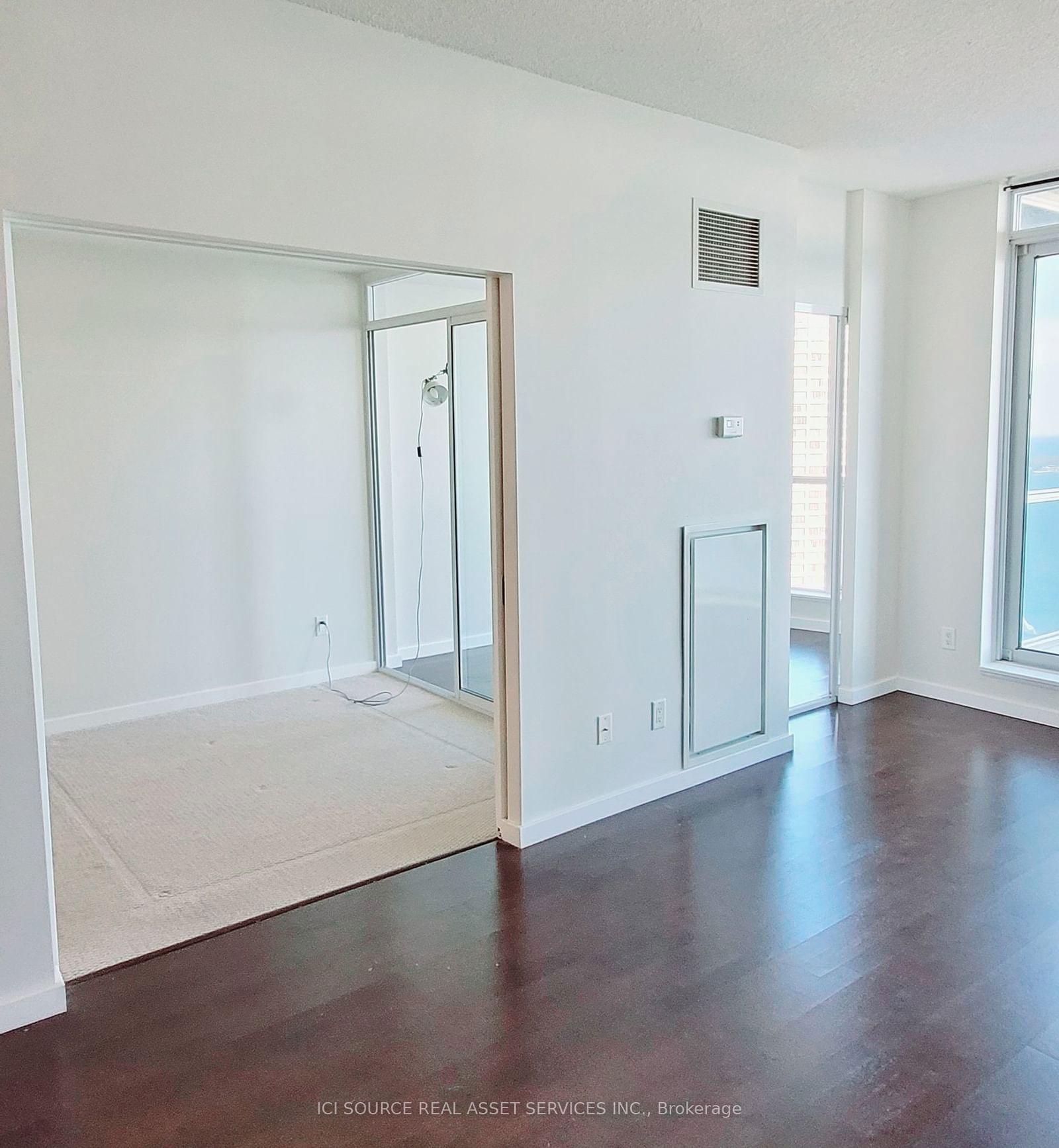 208 Queens Quay W, unit 2703 for rent - image #7