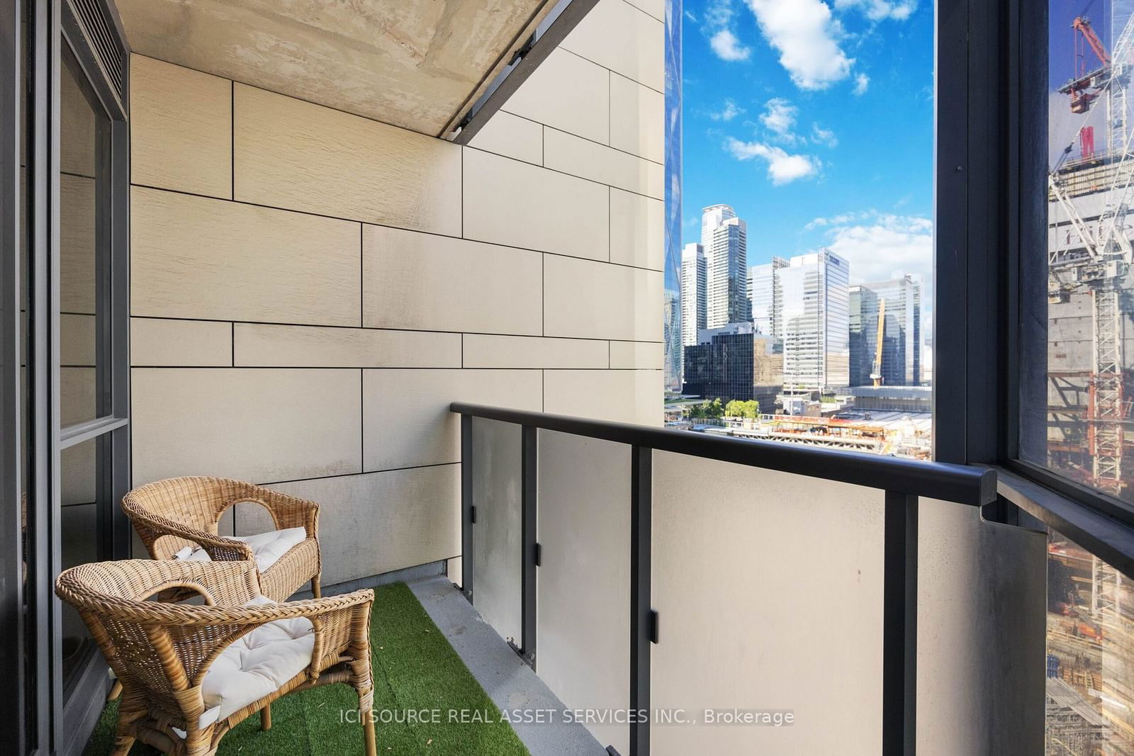 1 The Esplanade, unit 1104 for rent