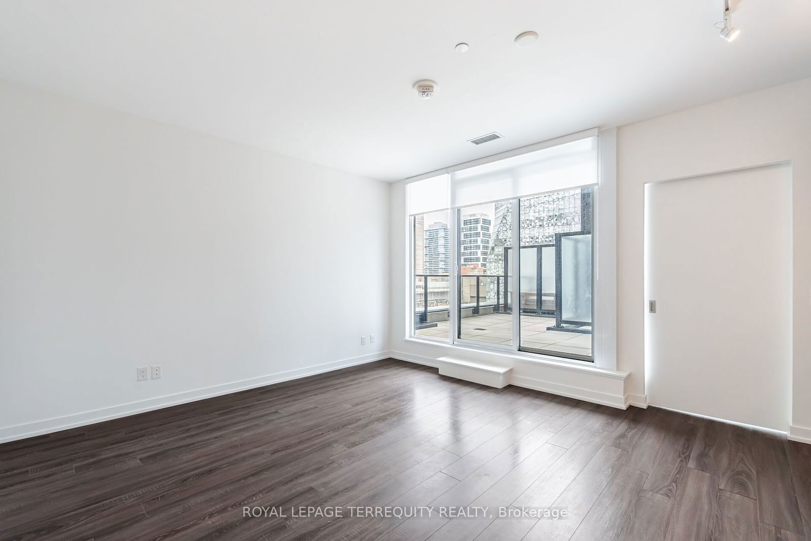 20 Edward St, unit 518 for sale - image #14