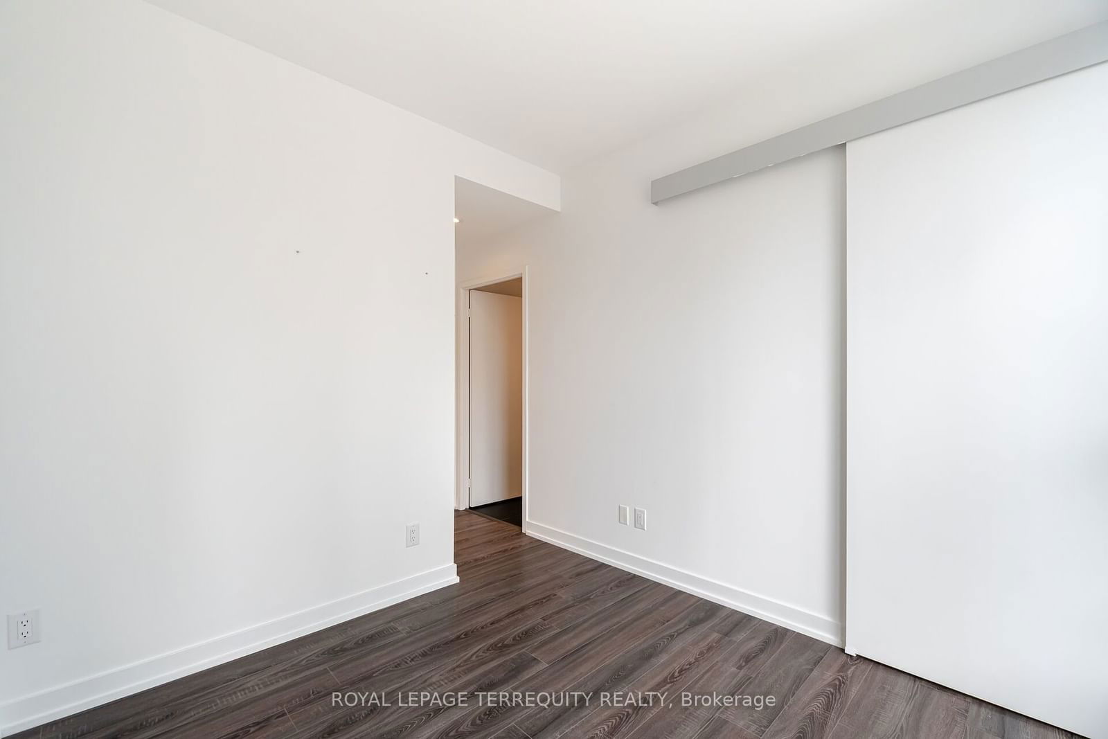 20 Edward St, unit 518 for sale - image #23