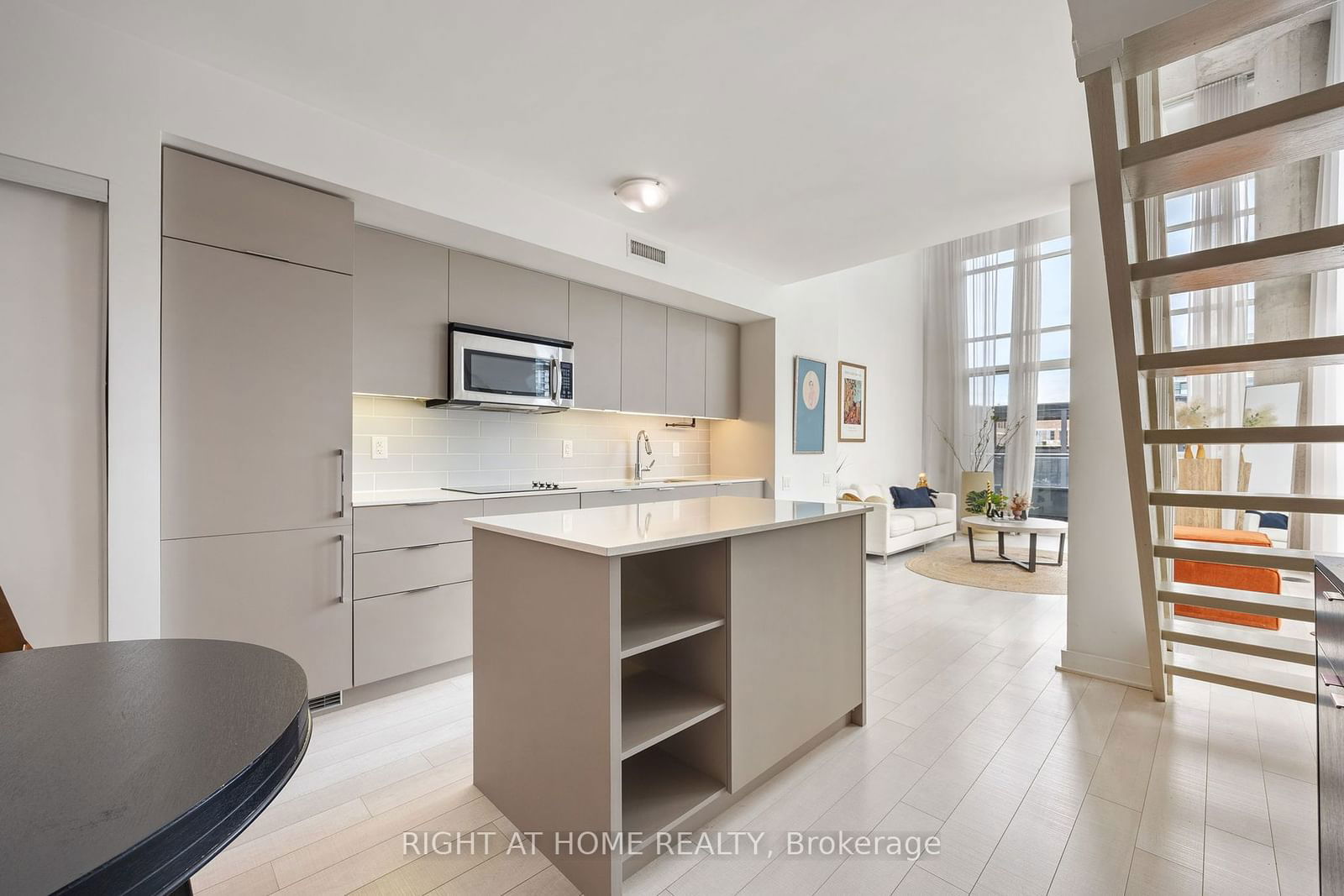 5 Hanna Ave, unit 426 for sale - image #11