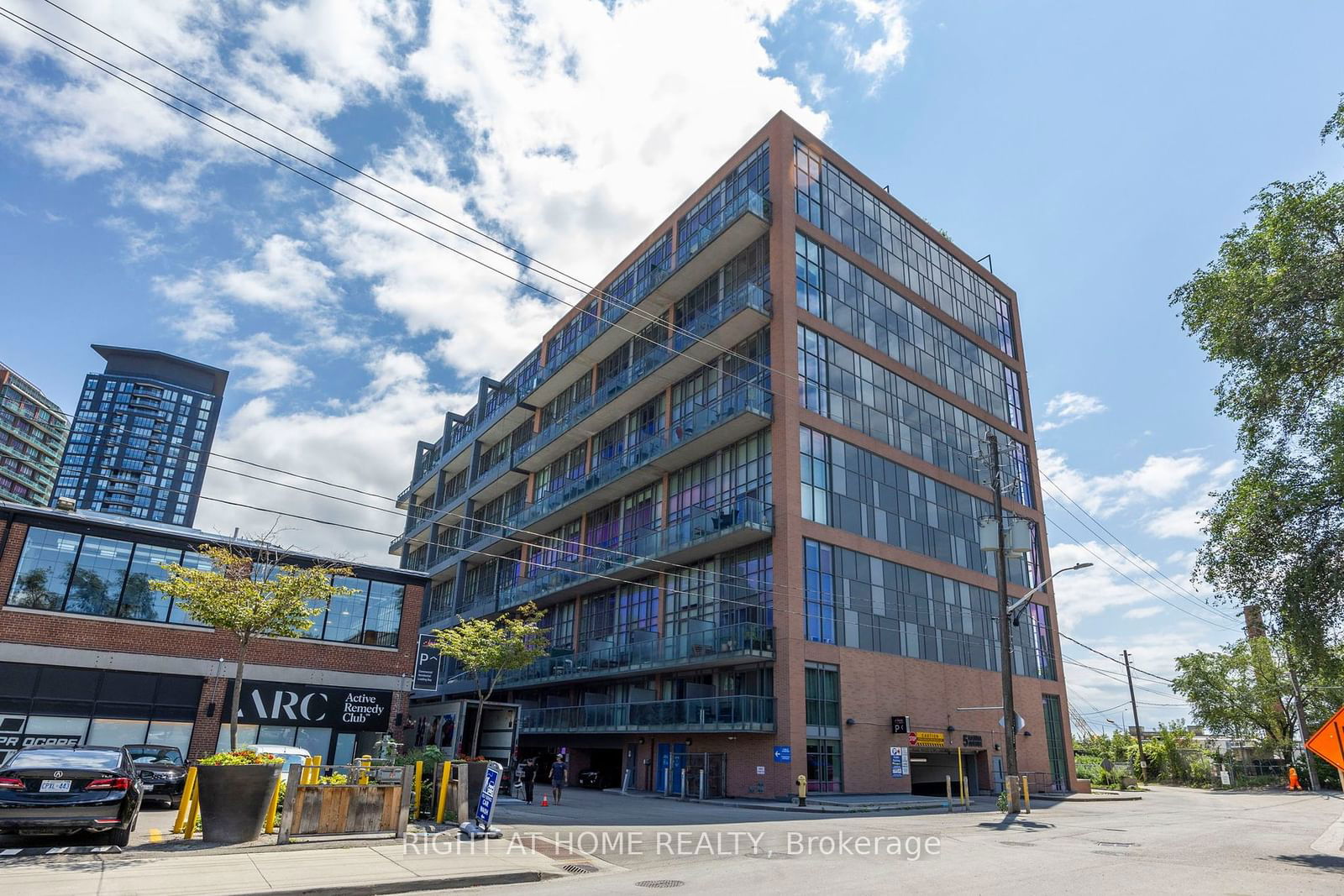 5 Hanna Ave, unit 426 for sale - image #32