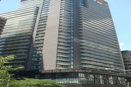 770 Bay St, unit Ph203 for rent