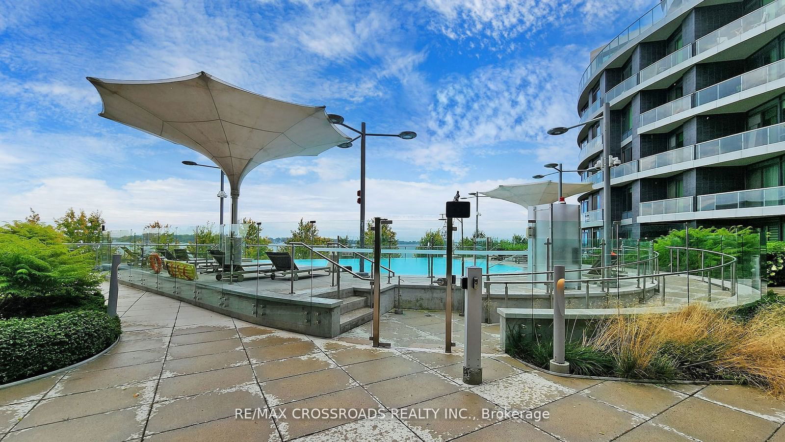 1 Edgewater Dr, unit 707 for rent - image #6