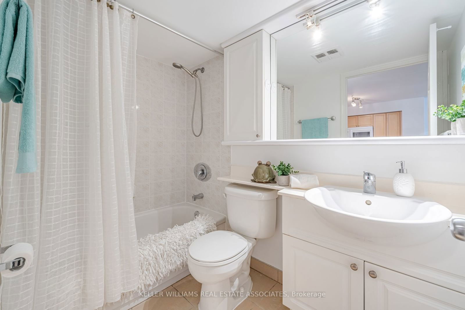 388 Bloor St E, unit 1507 for sale - image #20